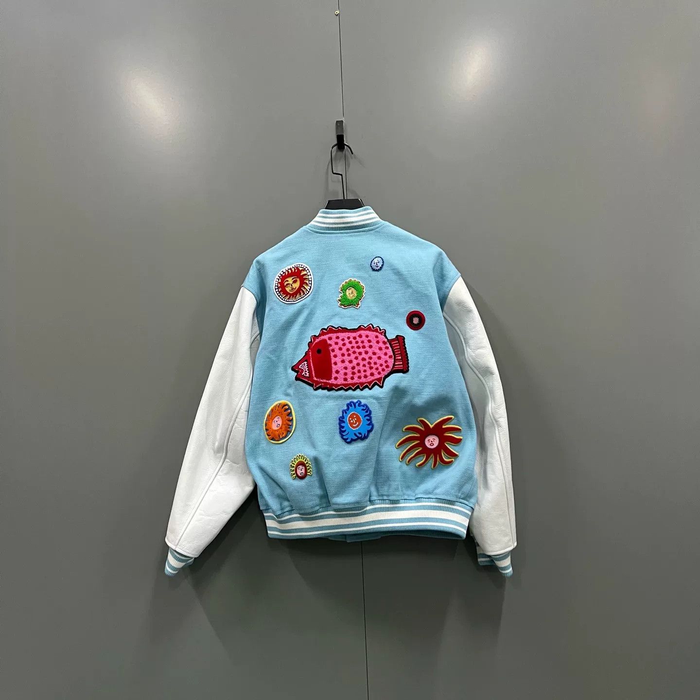 Louis Vuitton Louis Vuitton Kusama Embroidered Varsity Jacket Size US M / EU 48-50 / 2 - 2 Thumbnail