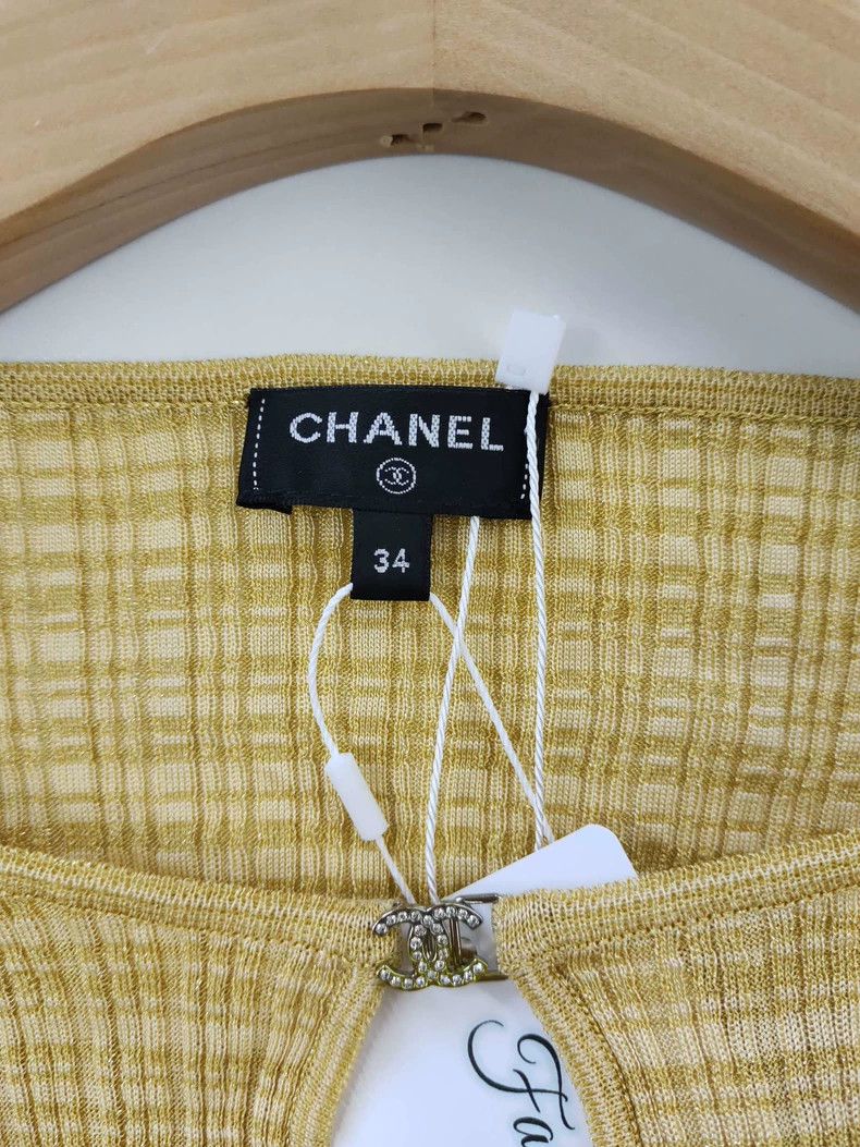 Chanel Chanel Yellow Knit Cardigan Size 34 Size US XS / EU 42 / 0 - 3 Thumbnail