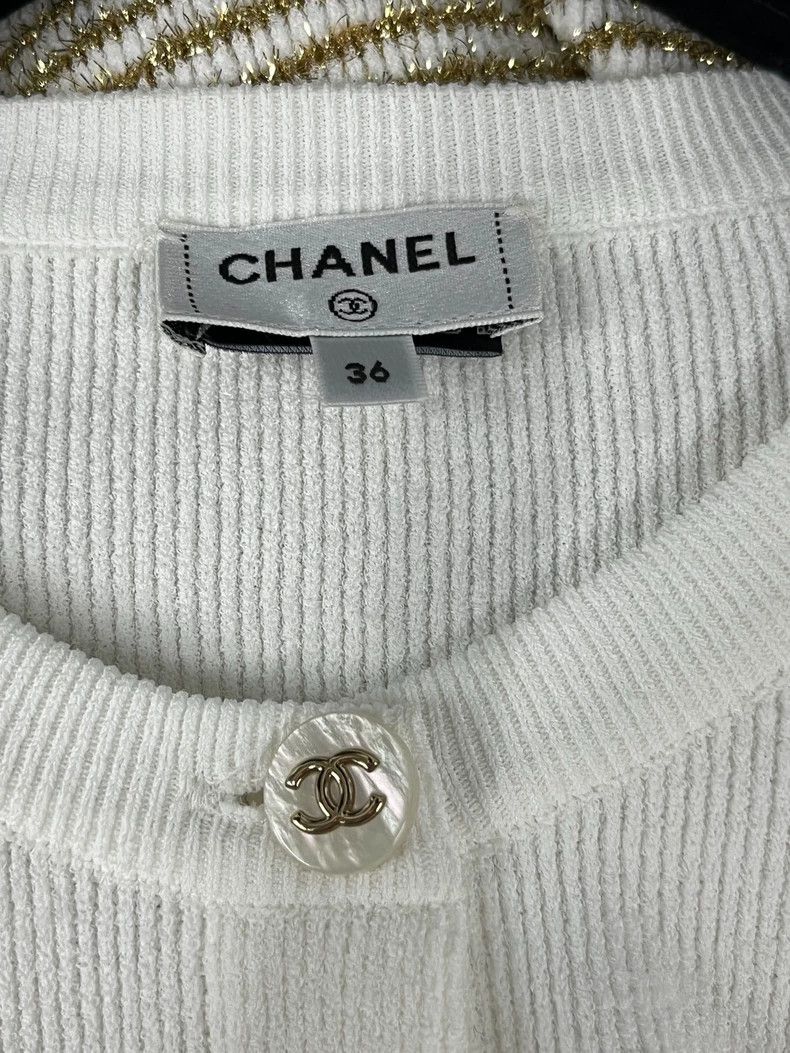 Chanel Chanel Gold Sequin Stripe Cardigan Size US M / EU 48-50 / 2 - 4 Thumbnail
