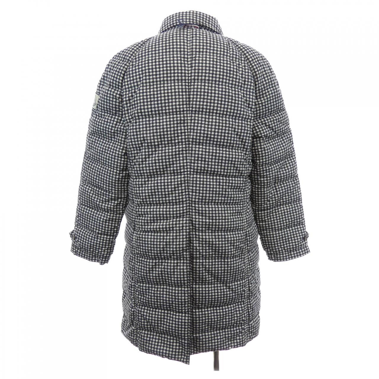 Moncler Moncler Moncler Gamme Bleu Down Coat Others Outerwear DUTY FREE for USA Size ONE SIZE - 2 Thumbnail