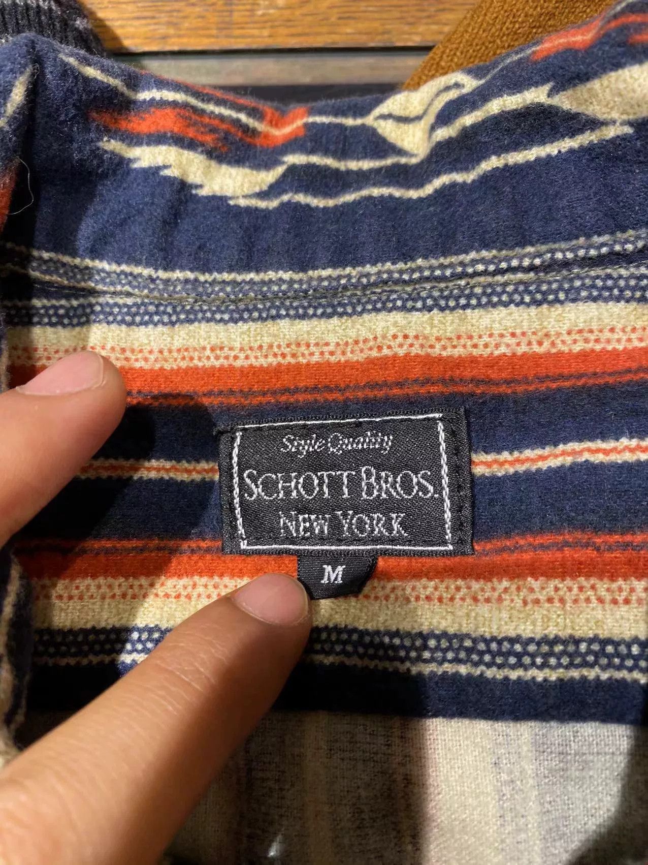 Schott westcoast tribal patterned shirt with collar Size US L / EU 52-54 / 3 - 3 Thumbnail