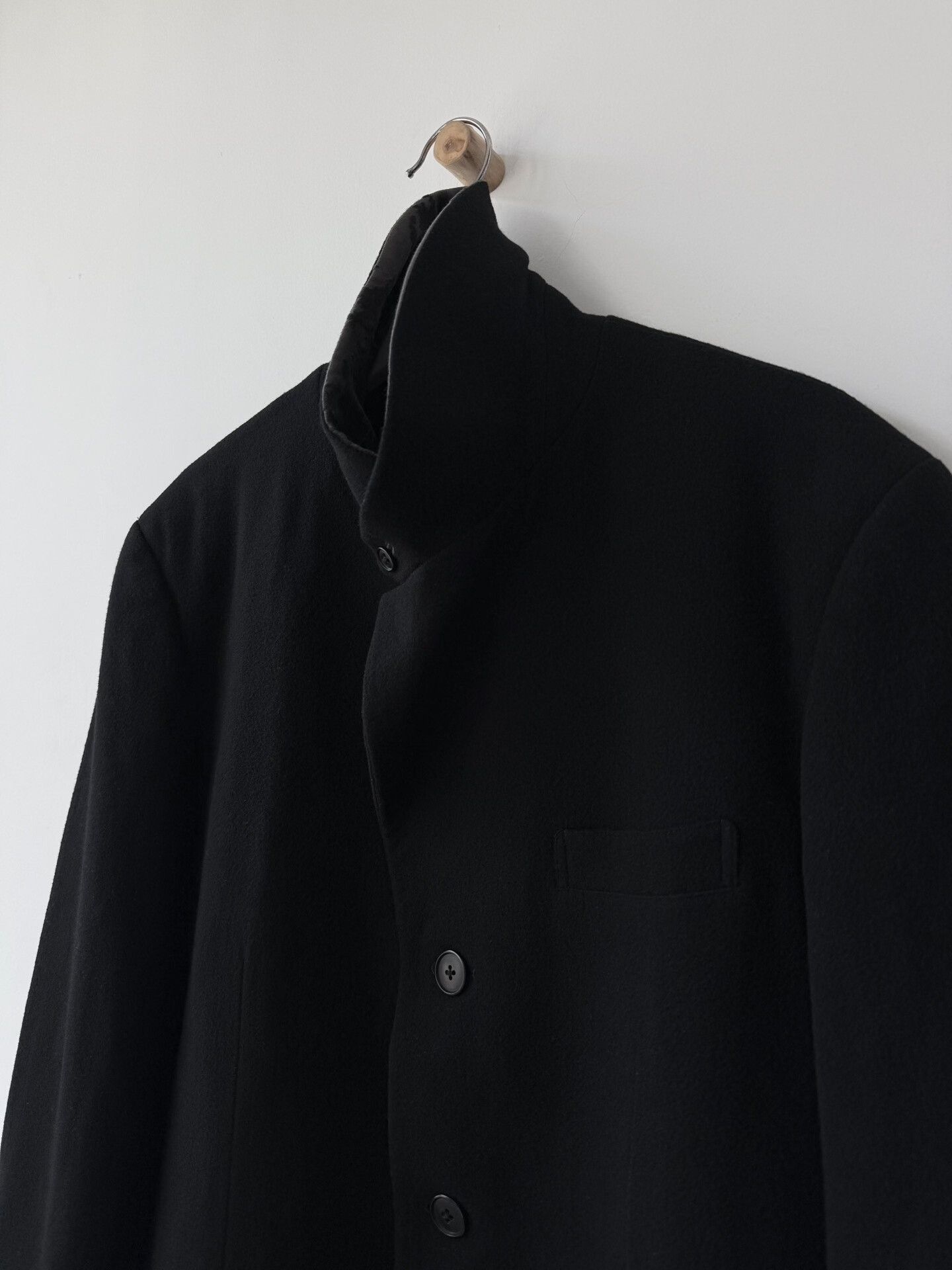 Yohji Yamamoto yohji yamamoto black wool blazer with unique collar Size US L / EU 52-54 / 3 - 4 Thumbnail