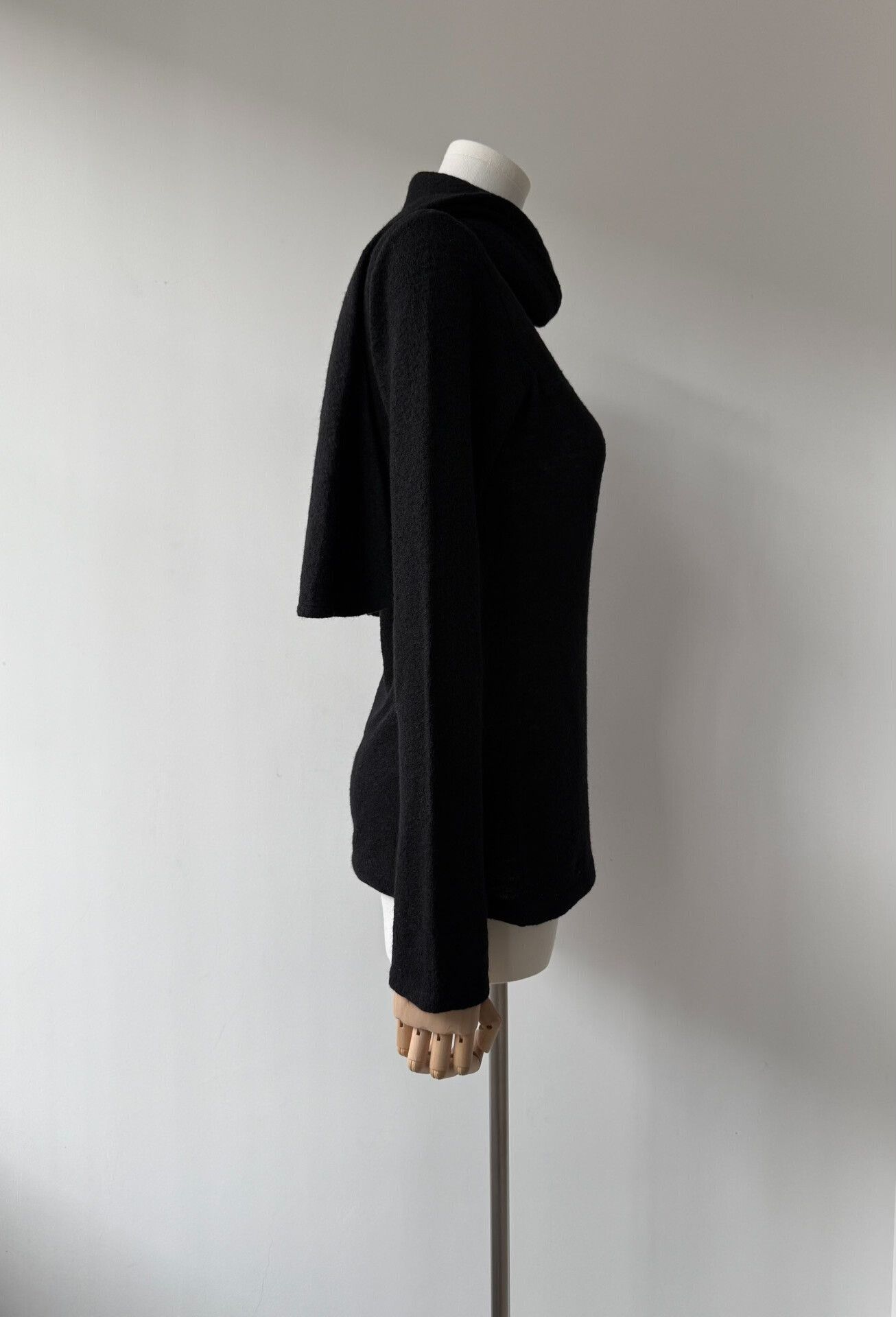 Yohji Yamamoto Yohji Yamamoto Noir Wool Top with Draped Collar Size M / US 6-8 / IT 42-44 - 7 Thumbnail