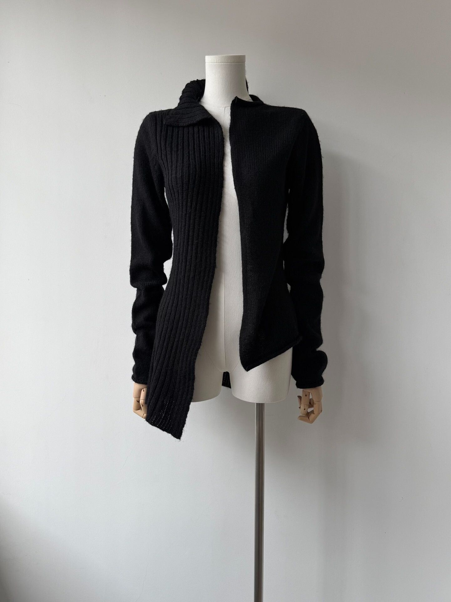 Yohji Yamamoto unique alpaca open cardigan by yohji yamamoto Size M / US 6-8 / IT 42-44 - 2 Thumbnail