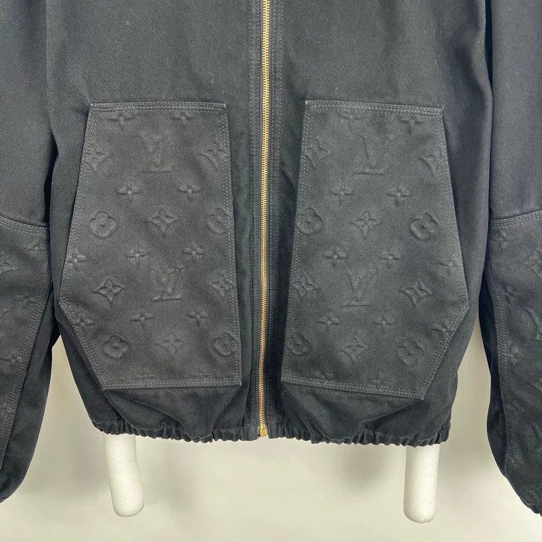 Louis Vuitton Louis Vuitton Black Embossed Denim Jacket Size US L / EU 52-54 / 3 - 5 Thumbnail