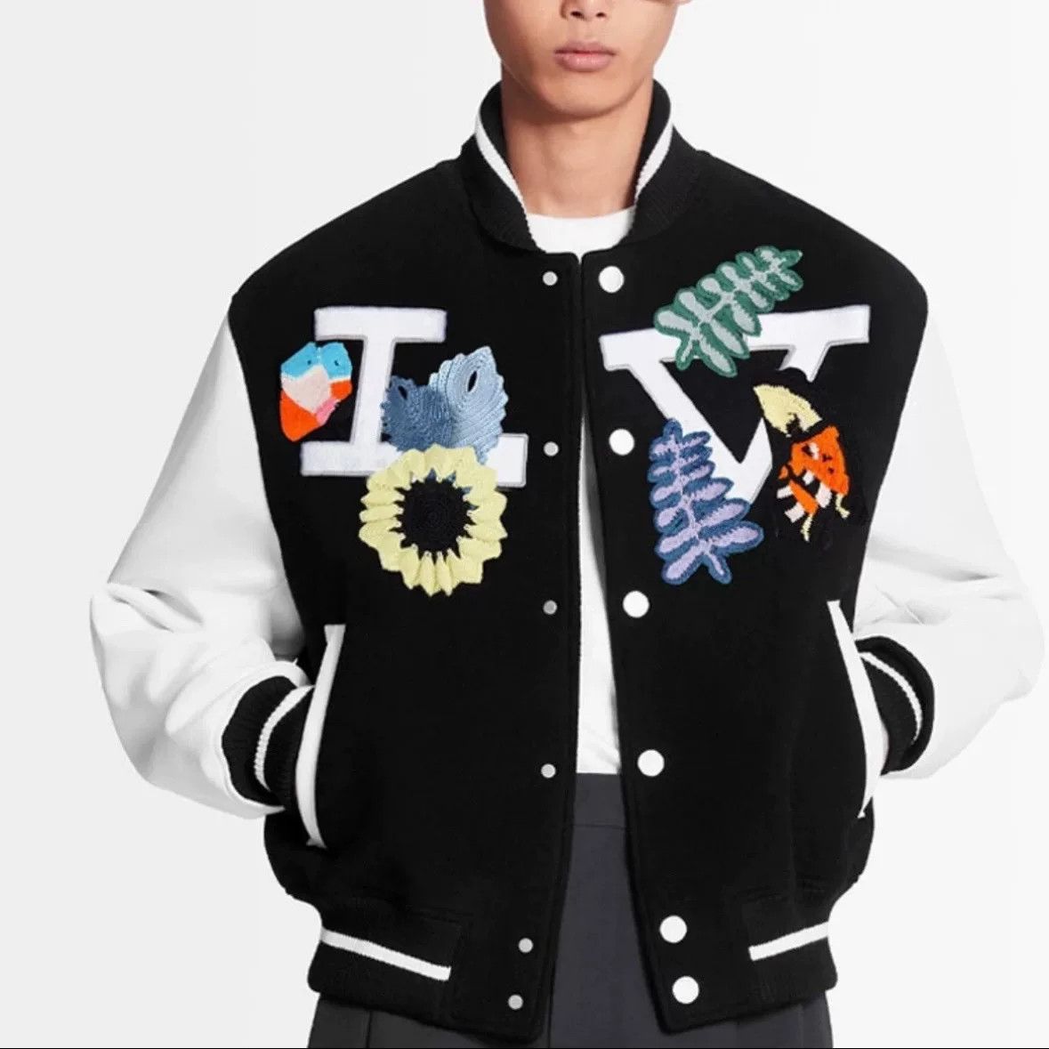Louis Vuitton Louis Vuitton Black White Embroidered Varsity Jacket Size US M / EU 48-50 / 2 - 6 Thumbnail