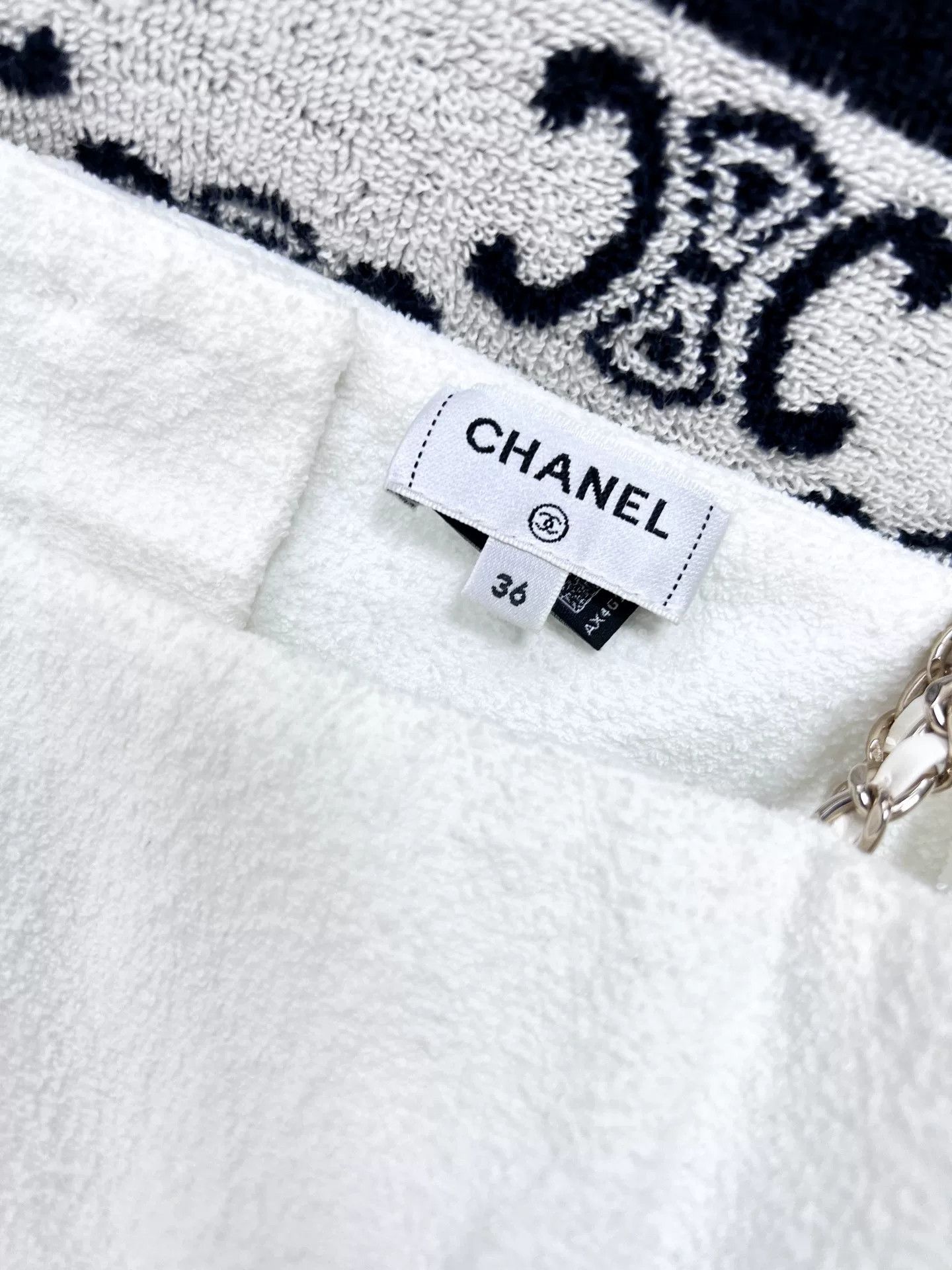 Chanel Chanel 22S Black White Backless Jumpsuit Size US 36 / EU 52 - 6 Thumbnail