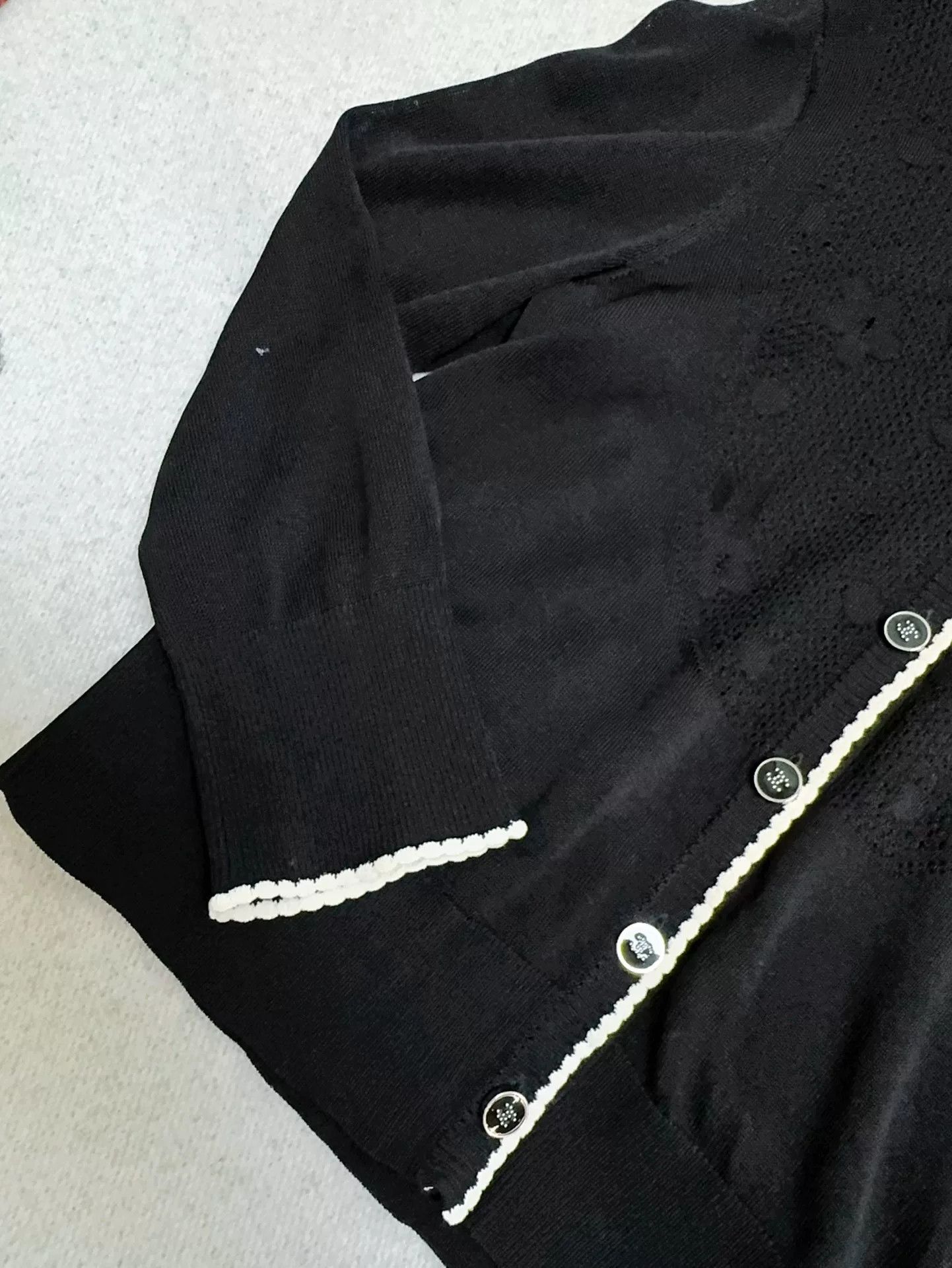 Chanel Chanel Black White Knit Cardigan Coat Size US M / EU 48-50 / 2 - 3 Thumbnail