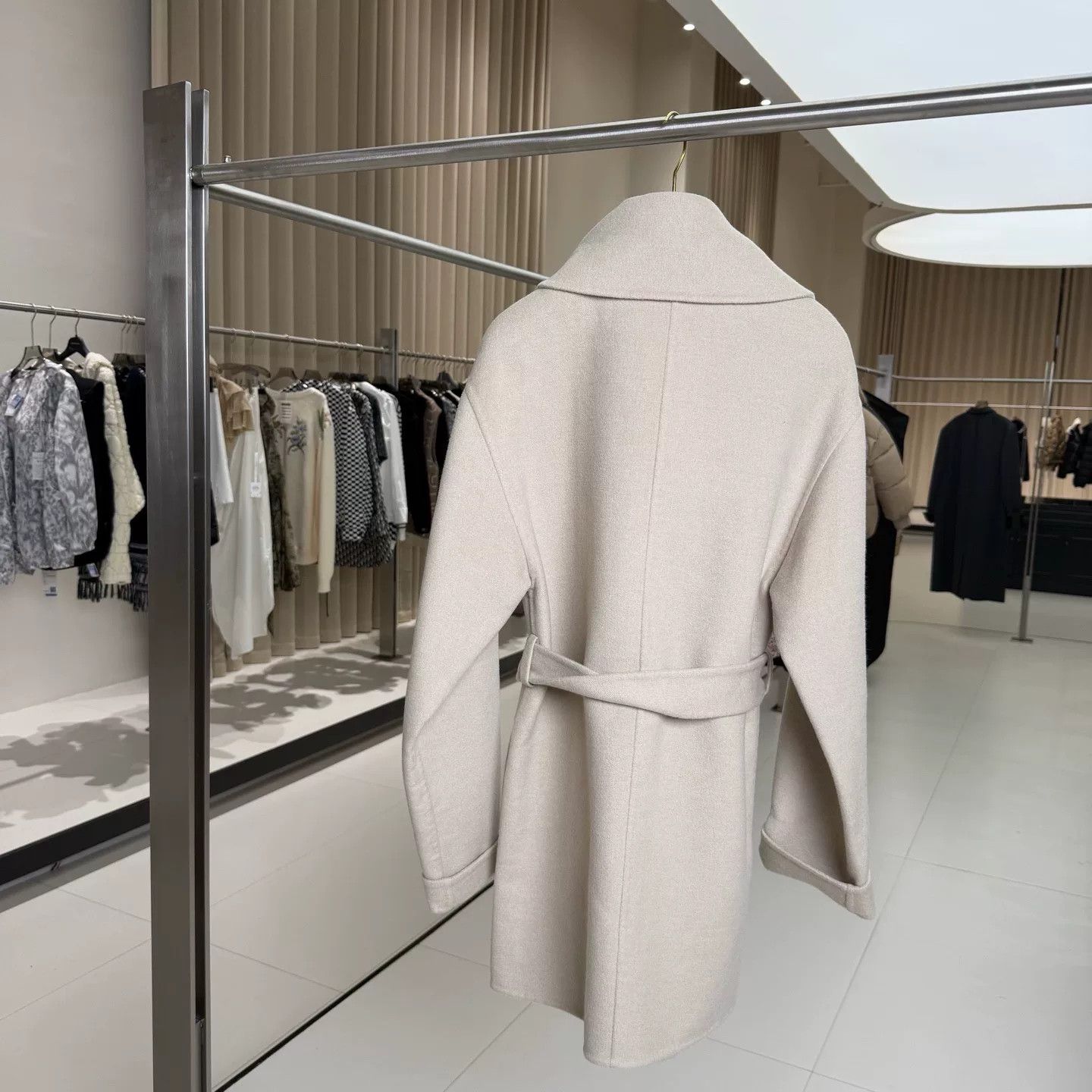 Hermes hermes beige cashmere belted coat size 34 Size US S / EU 44-46 / 1 - 2 Thumbnail