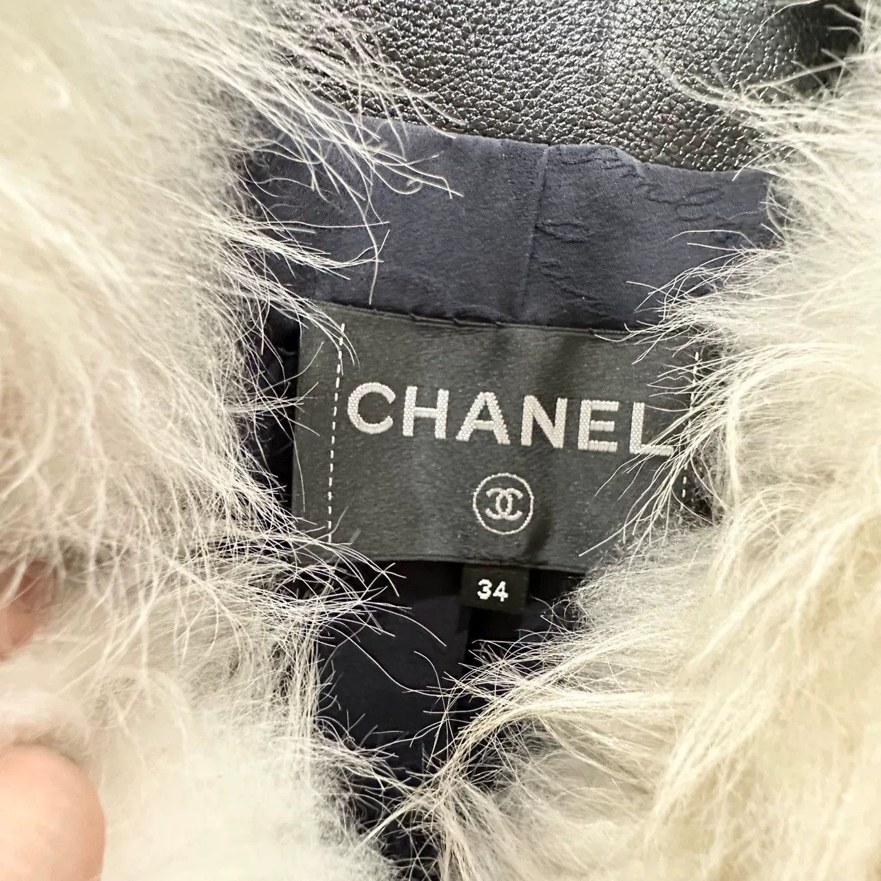Chanel Chanel Fur Collar Leather Jacket Size US XS / EU 42 / 0 - 3 Thumbnail