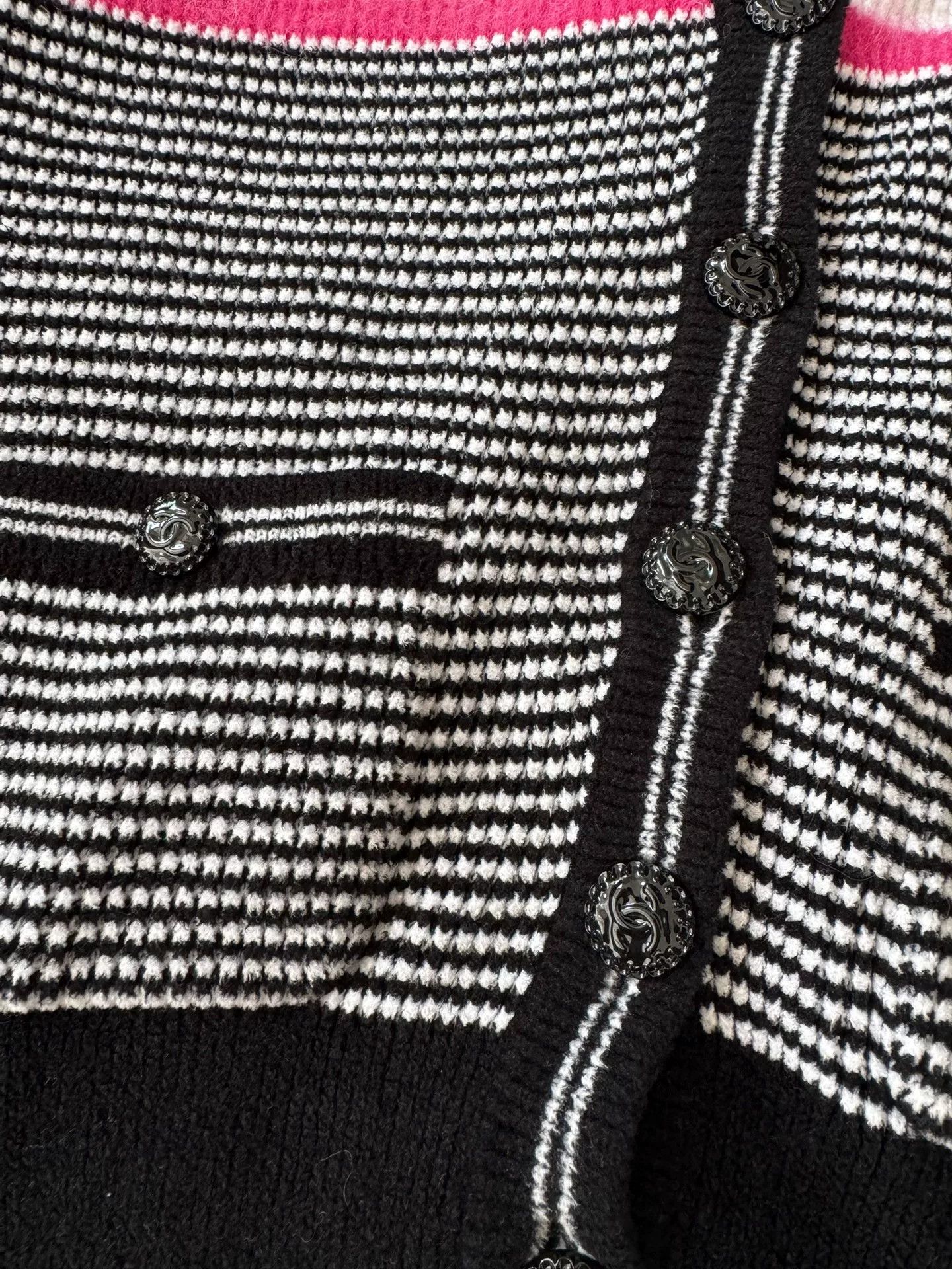 Chanel Chanel 22B Striped CC Knit Cardigan Size US XS / EU 42 / 0 - 4 Thumbnail