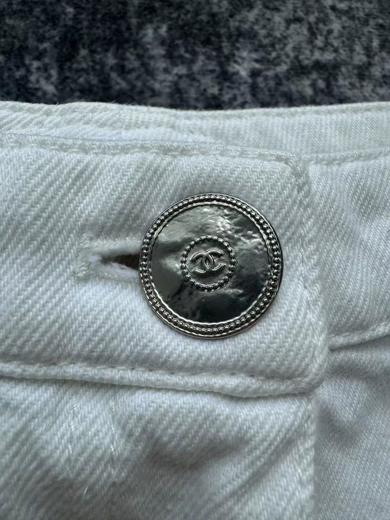 Chanel Chanel 25P White CC Waist Denim Jeans Size US 38 / EU 54 - 3 Thumbnail