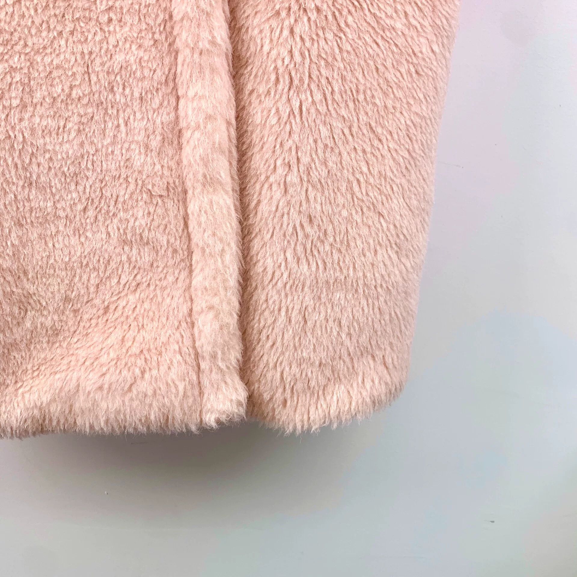 Max Mara pink teddy coat from MaxMara Size US L / EU 52-54 / 3 - 4 Thumbnail
