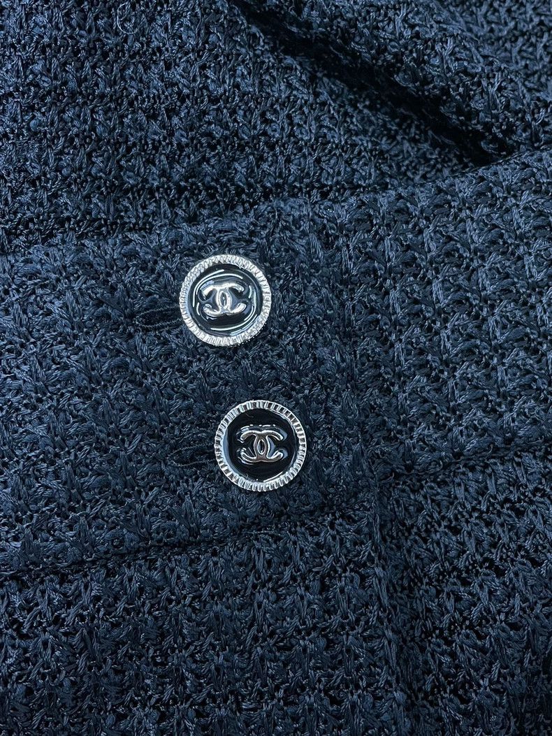 Chanel Chanel 24P Black White Knit Pants Size US 34 / EU 50 - 2 Thumbnail