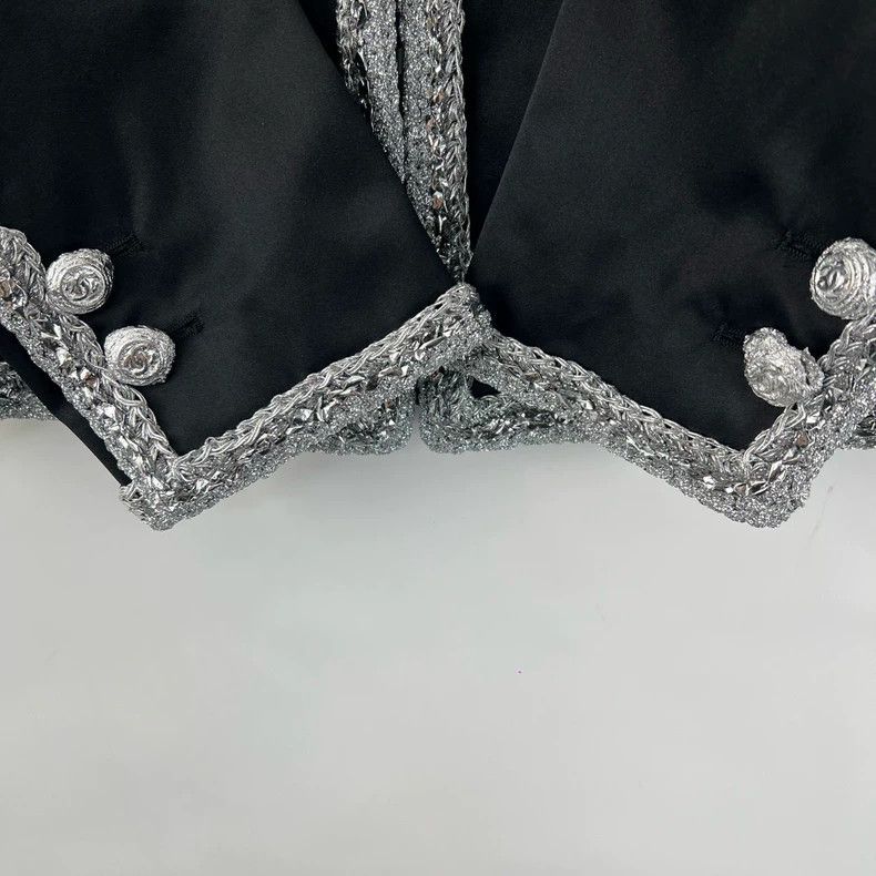Chanel Chanel Black Silver Satin Coat Size US XS / EU 42 / 0 - 7 Thumbnail