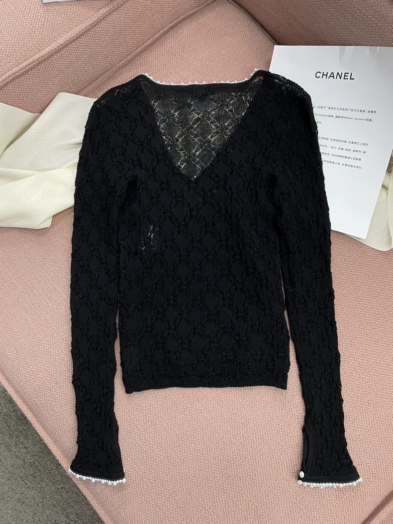Chanel Chanel Black Pearl V-Neck Knit Top Size US M / EU 48-50 / 2 - 5 Thumbnail