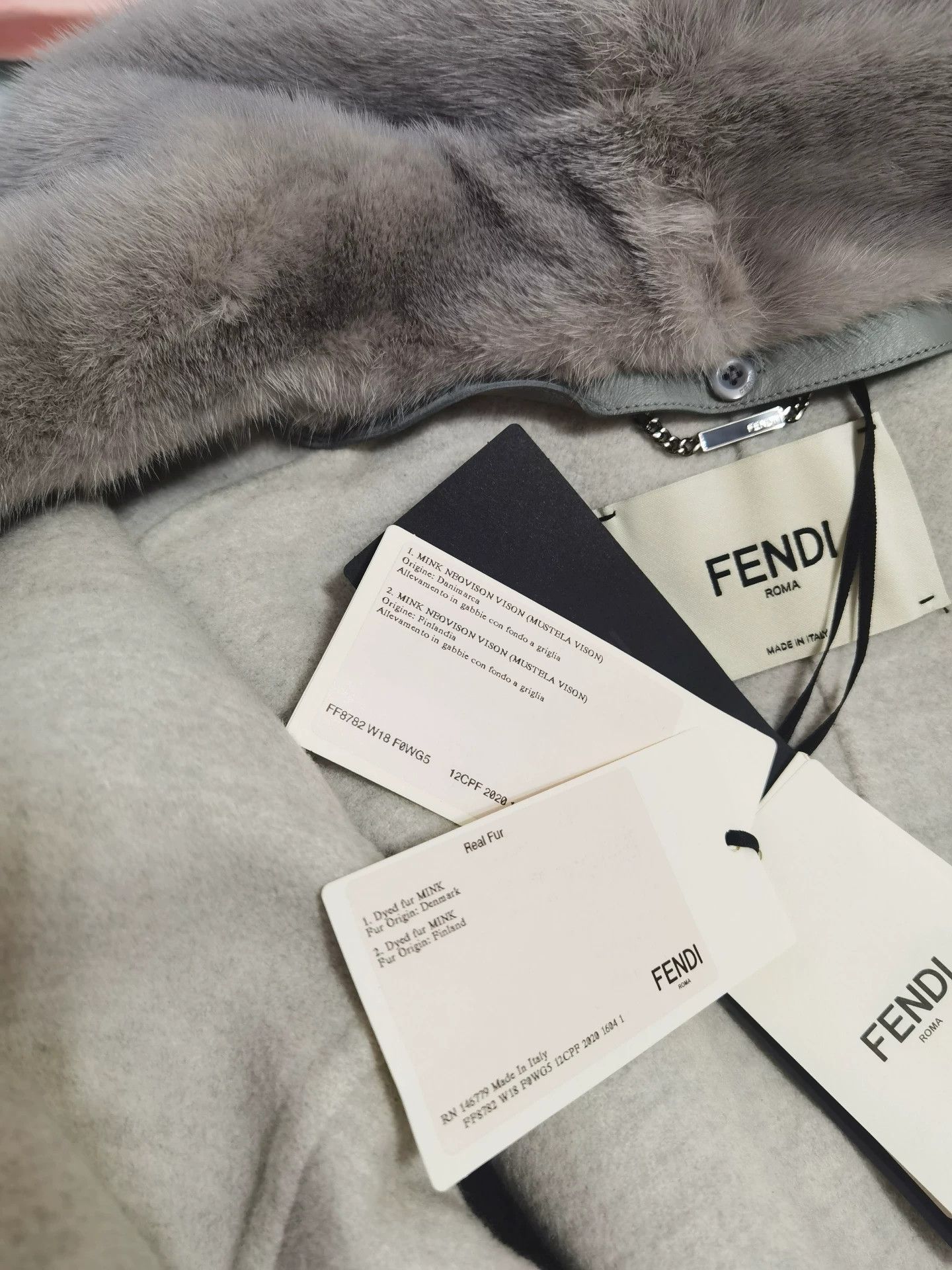Fendi Fendi Pure Cashmere Fur Collar Coat Size US M / EU 48-50 / 2 - 6 Thumbnail