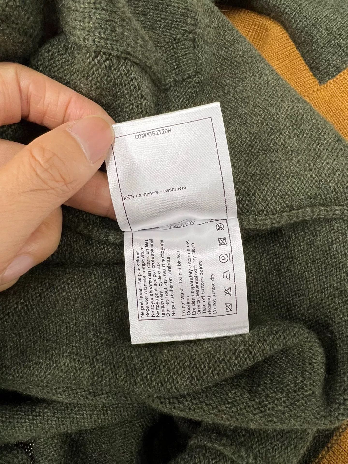 Chanel Chanel Green Long Cashmere Cardigan Size US S / EU 44-46 / 1 - 6 Thumbnail
