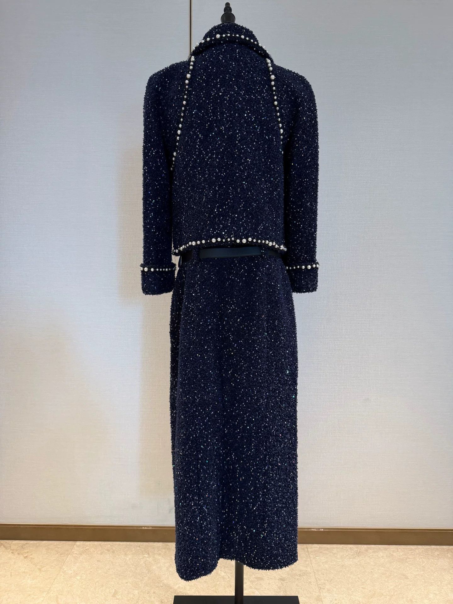 Chanel Chanel Blue Sequin Skirt with Belt Size 26" / US 2 / IT 38 - 2 Thumbnail