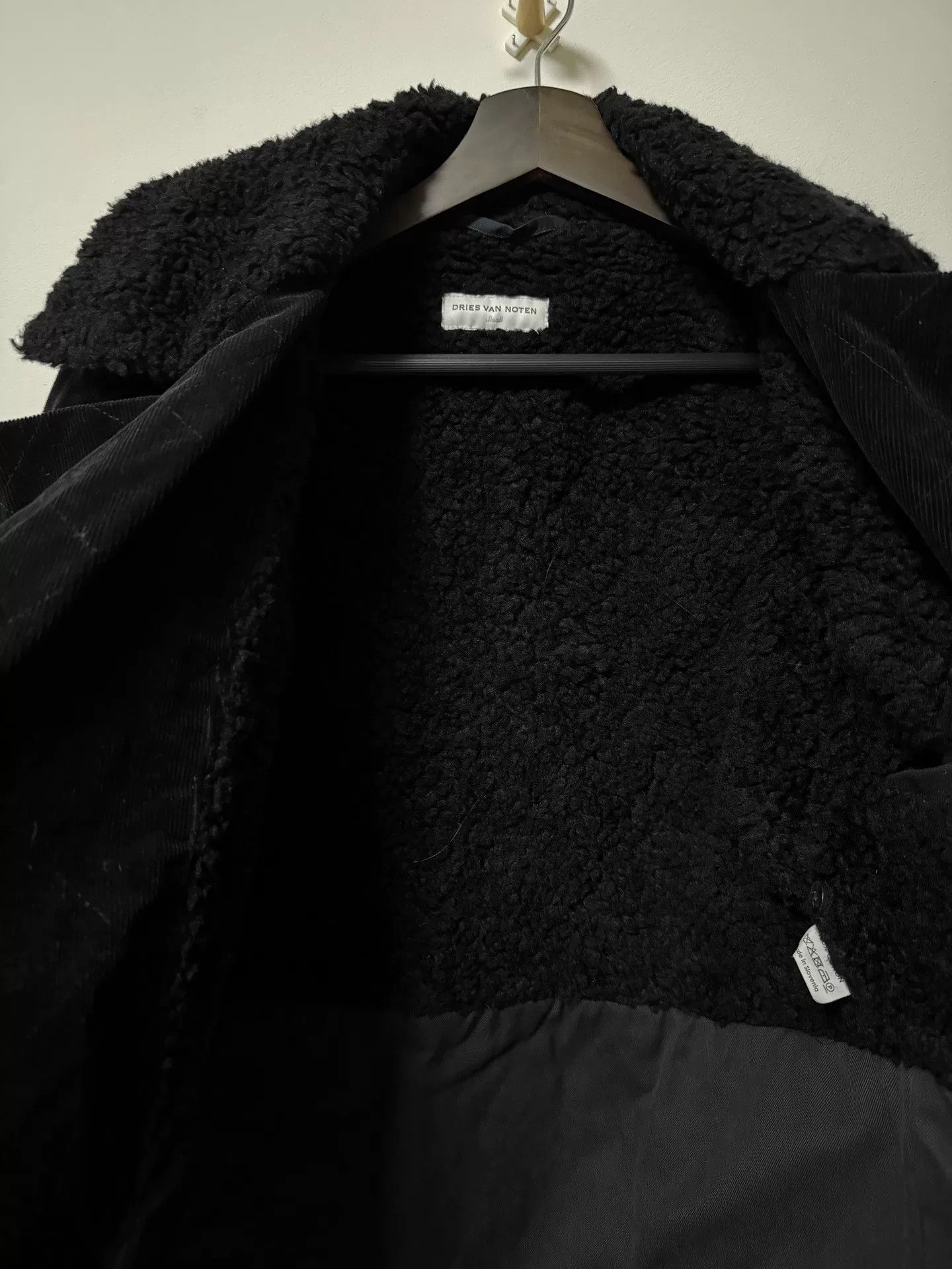 Dries Van Noten dries van noten black velvet zip jacket Size US S / EU 44-46 / 1 - 6 Thumbnail