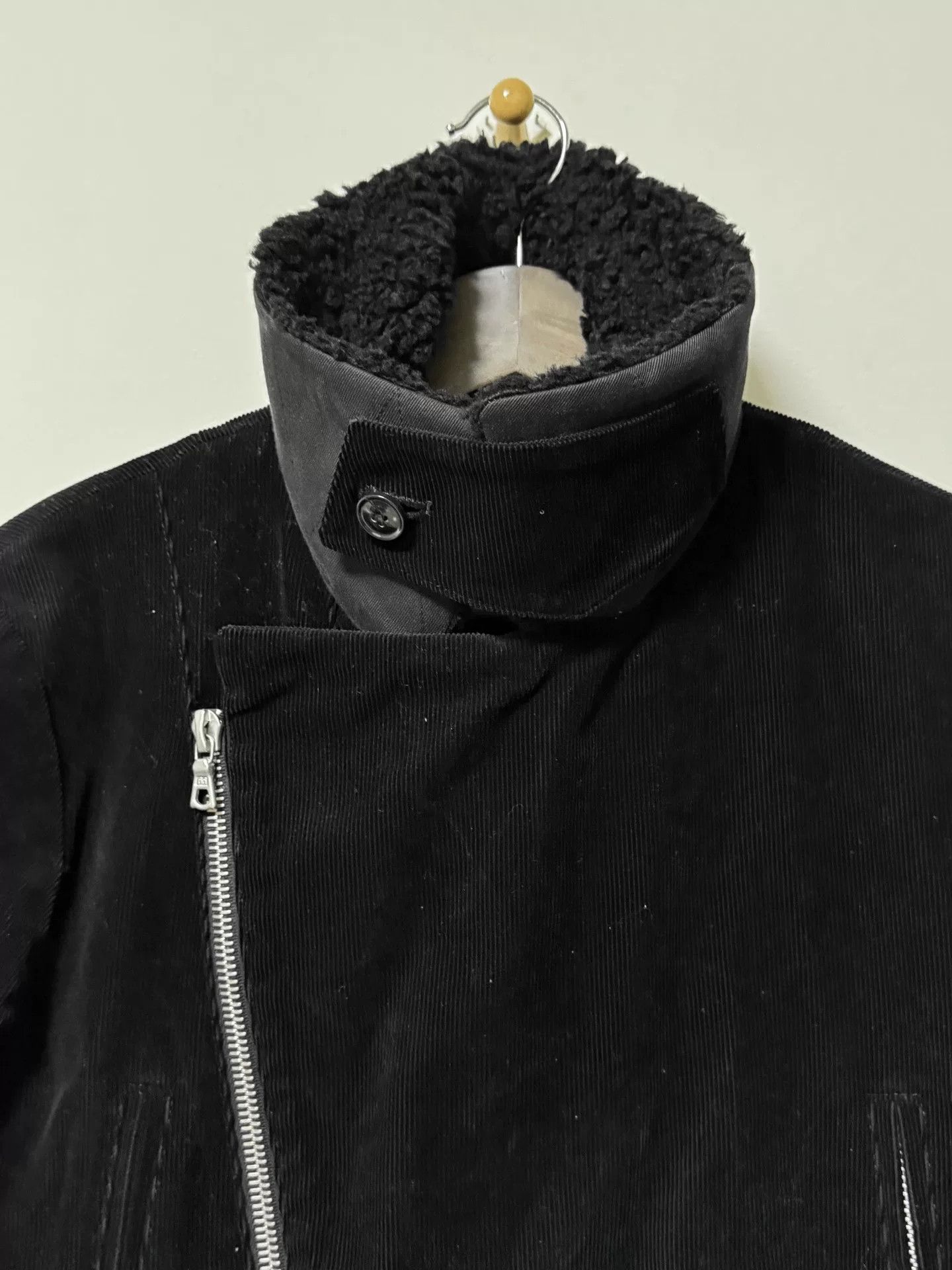 Dries Van Noten dries van noten black velvet zip jacket Size US S / EU 44-46 / 1 - 5 Thumbnail