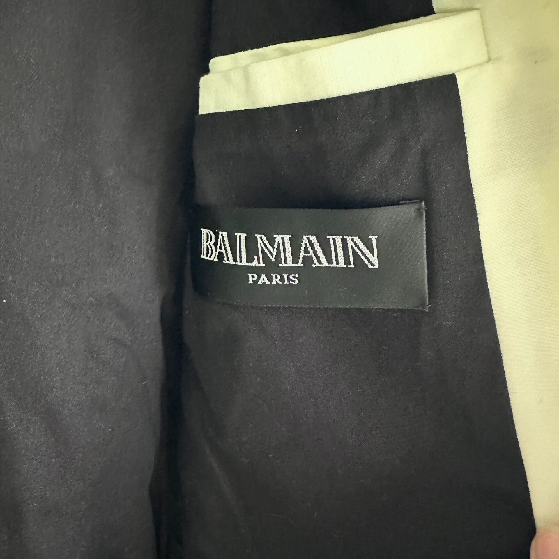 Balmain balmain zip vest in off-white color Size US L / EU 52-54 / 3 - 3 Thumbnail