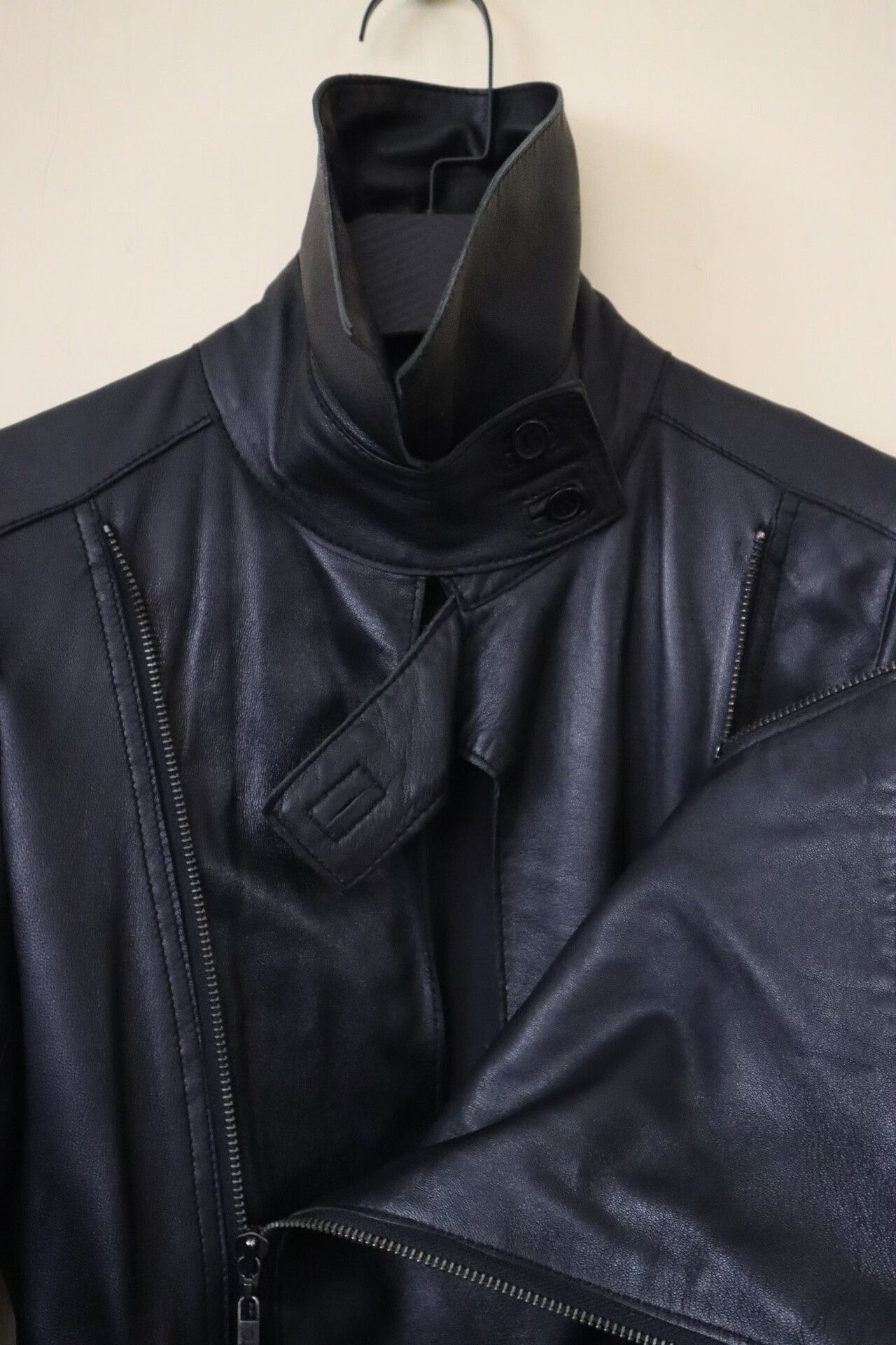Jean Paul Gaultier 1990s Jean Paul Gaultier Black Leather Coat Size M / US 6-8 / IT 42-44 - 9 Thumbnail
