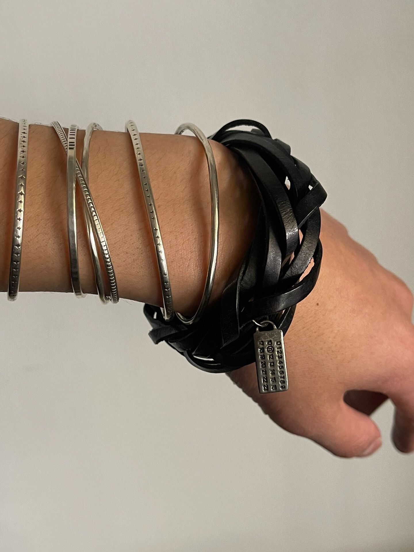 Maison Margiela Maison Martin Margiela Leather Bracelet with Silver Tag Size ONE SIZE - 3 Thumbnail