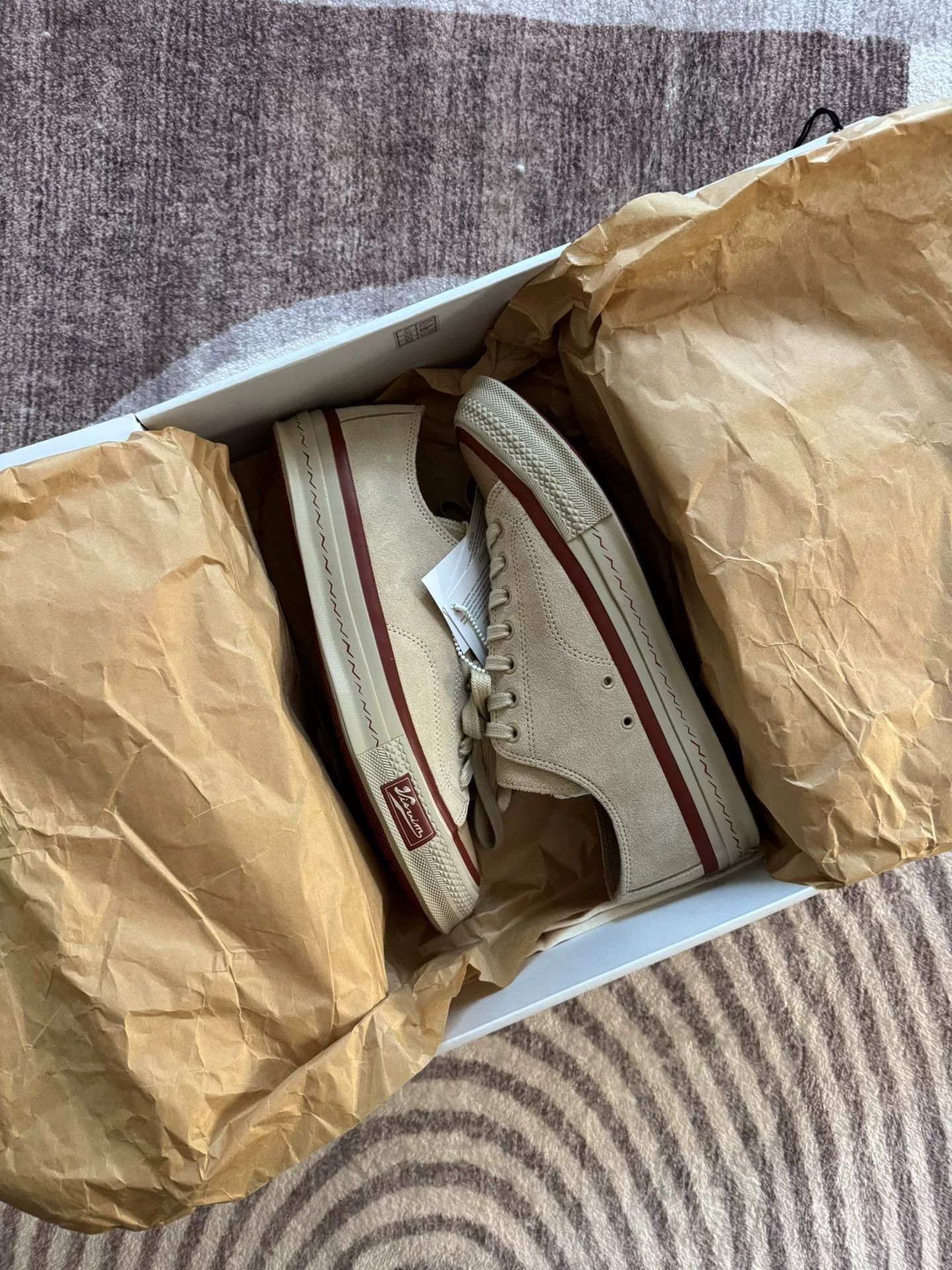 Visvim visvim skagway lo suede beige sneakers Size US 9.5 / EU 42-43 - 2 Thumbnail