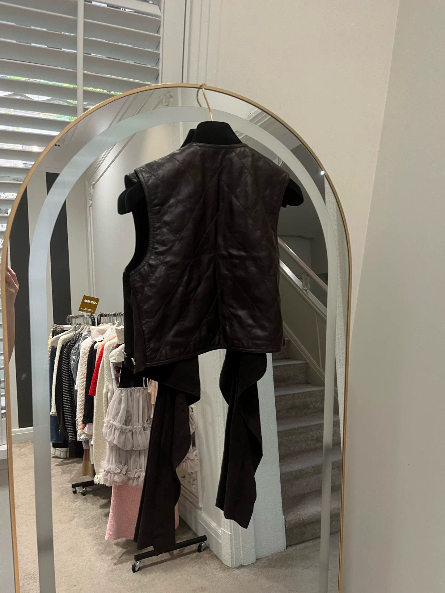 Chanel Chanel Suede Shearling Vest FR38 Size US M / EU 48-50 / 2 - 2 Thumbnail
