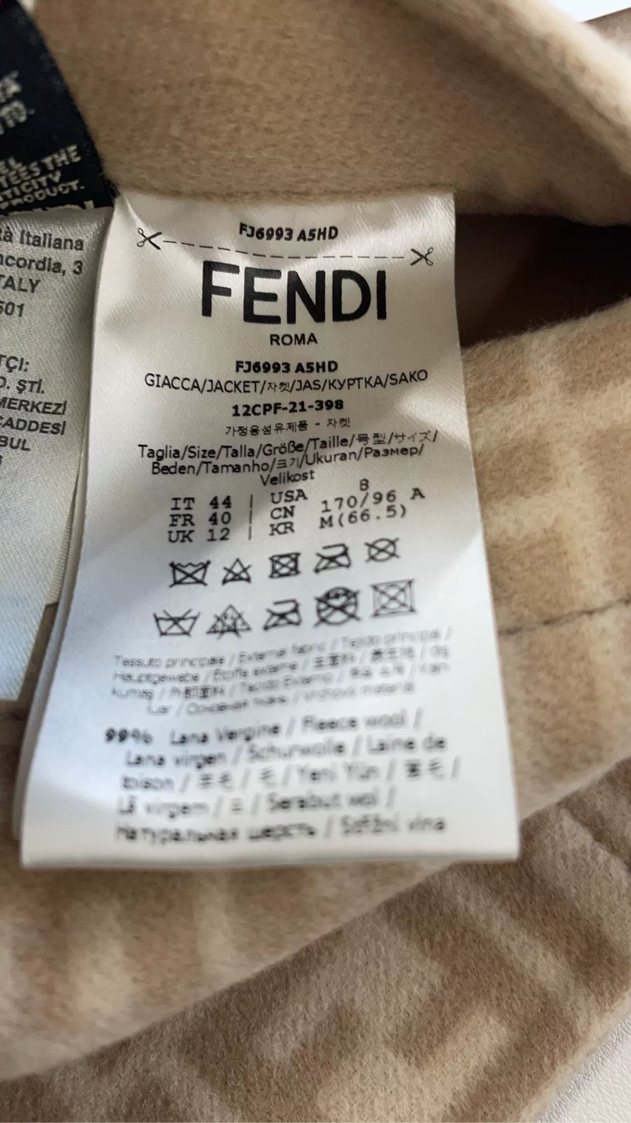 Fendi fendi beige reversible cropped hooded jacket Size US L / EU 52-54 / 3 - 4 Thumbnail