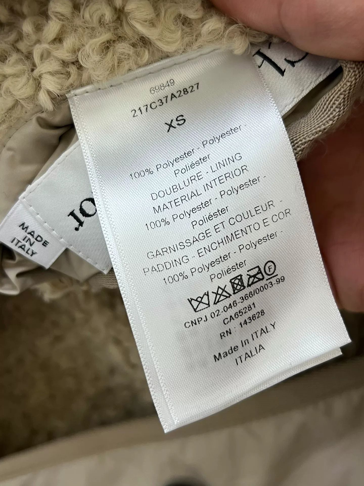Dior reversible dior quilted coat in beige Size US XS / EU 42 / 0 - 7 Thumbnail