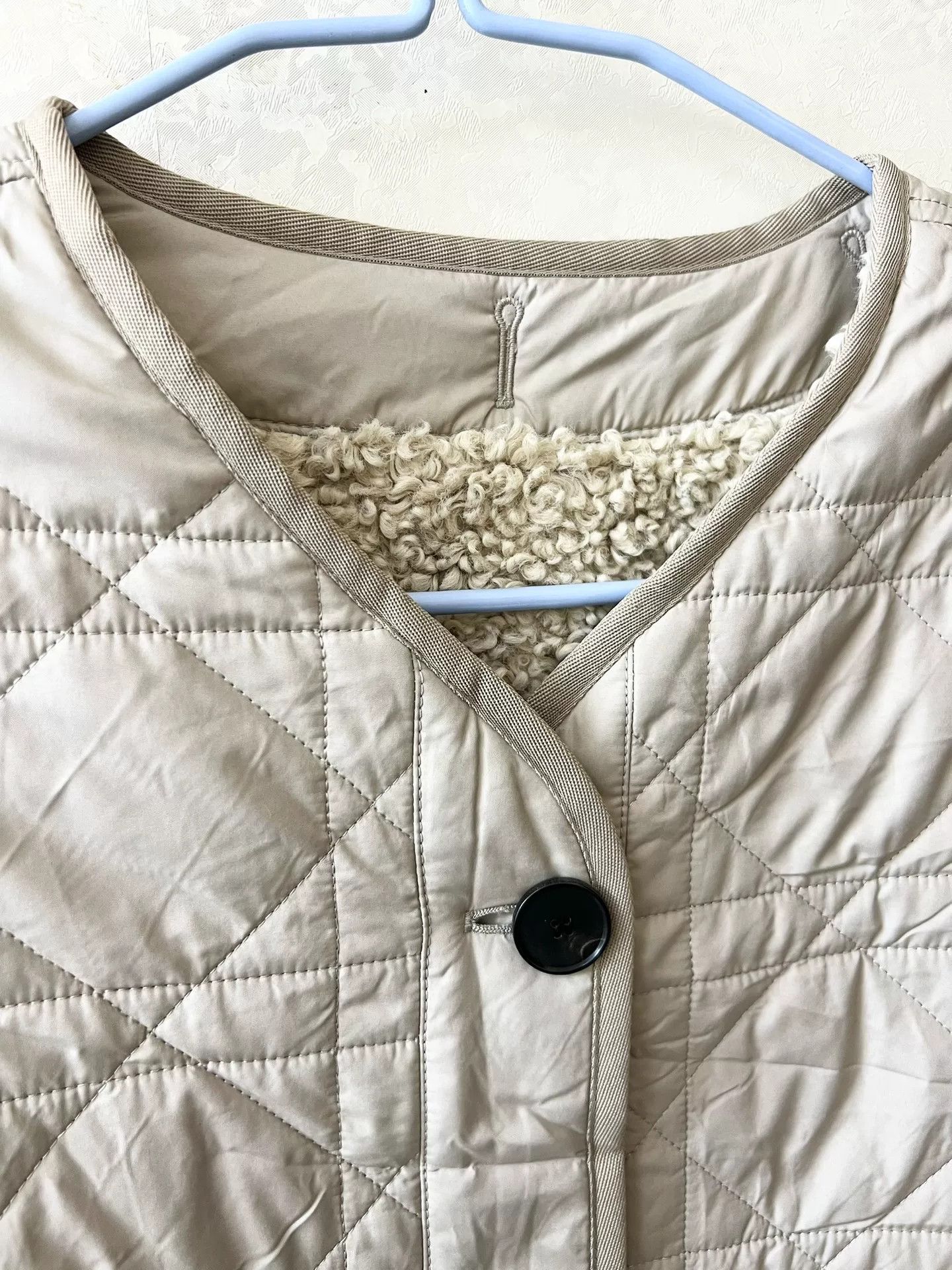 Dior reversible dior quilted coat in beige Size US XS / EU 42 / 0 - 3 Thumbnail