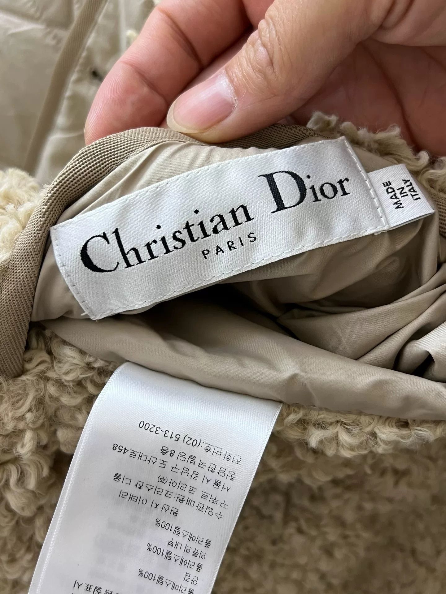Dior reversible dior quilted coat in beige Size US XS / EU 42 / 0 - 6 Thumbnail