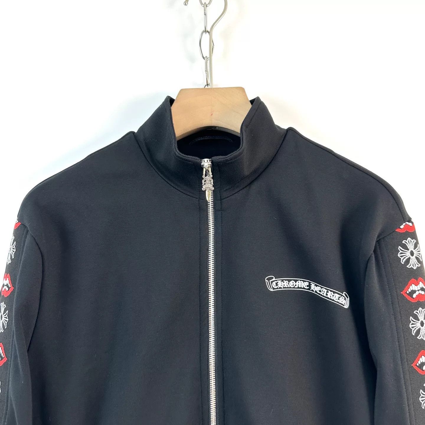 Chrome Hearts chrome hearts matt boy red lip cross coat Size US M / EU 48-50 / 2 - 3 Thumbnail