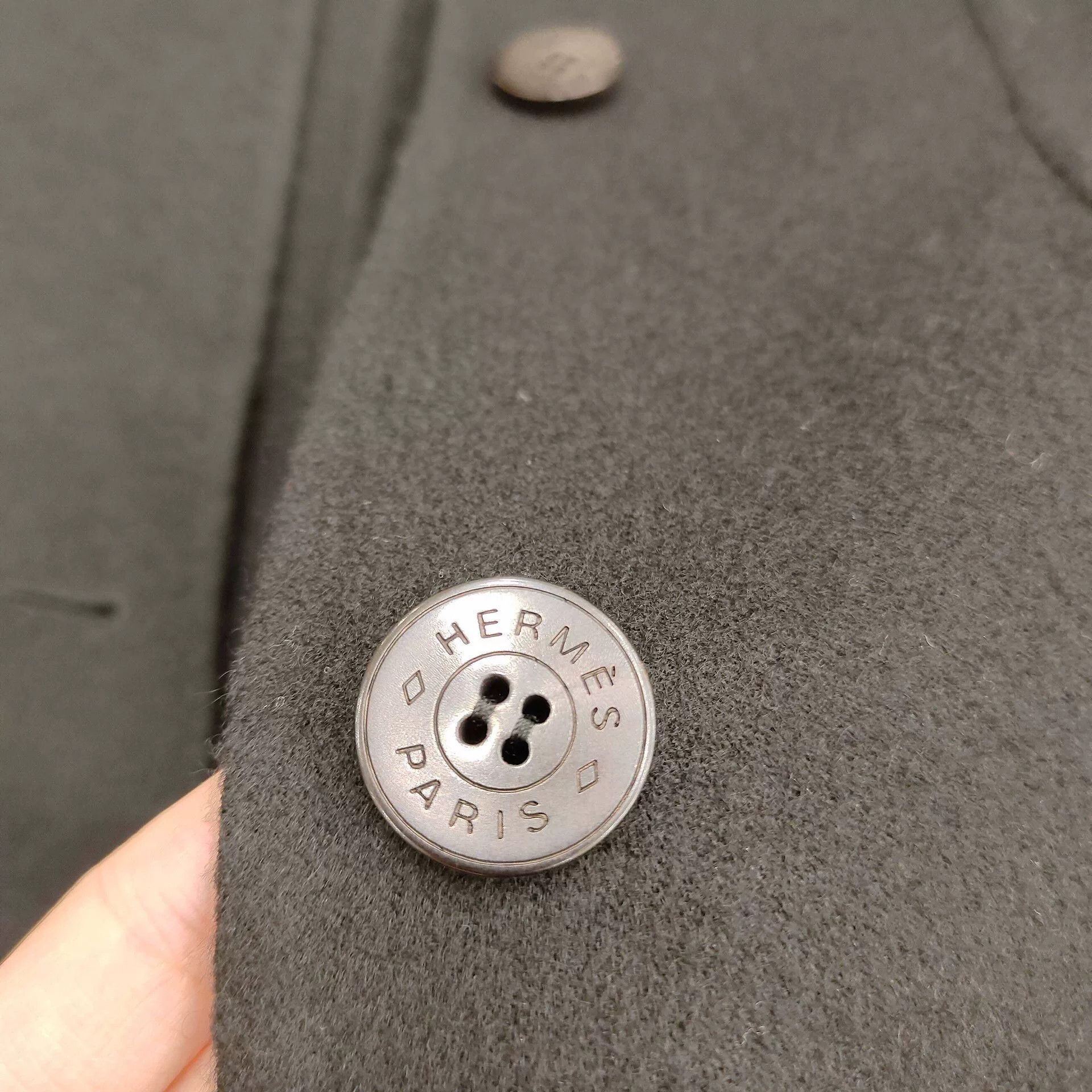 Hermes Hermes Black Cashmere Single-Breasted Coat Size US S / EU 44-46 / 1 - 3 Thumbnail