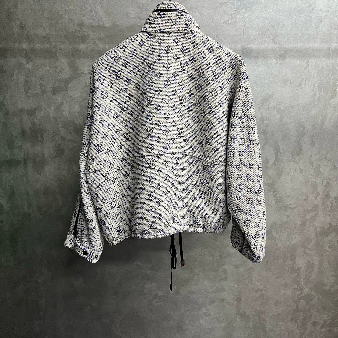 Louis Vuitton Louis Vuitton White Hooded Parka Size US S / EU 44-46 / 1 - 5 Thumbnail