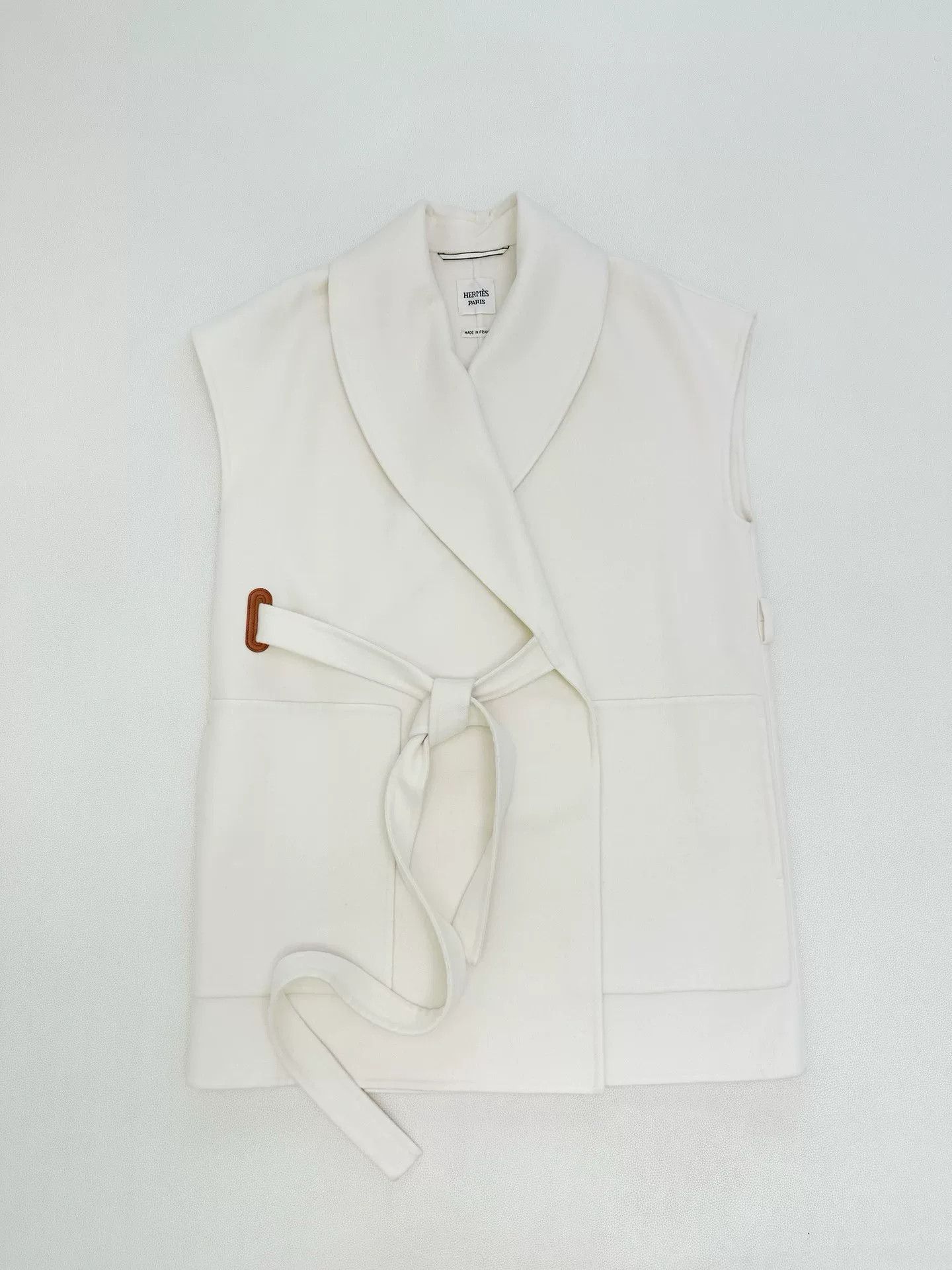 Hermes Hermes Cashmere Sleeveless Vest Size US XS / EU 42 / 0 - 3 Thumbnail
