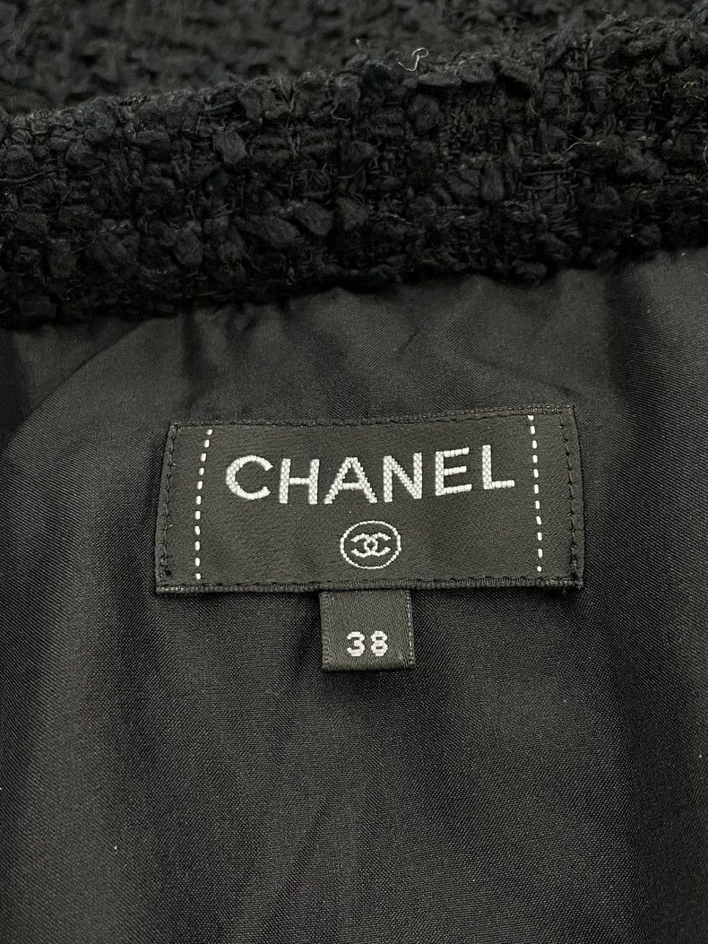 Chanel Chanel Black Side Crystal Button High-Slit Skirt Size US 38 / EU 54 - 4 Thumbnail