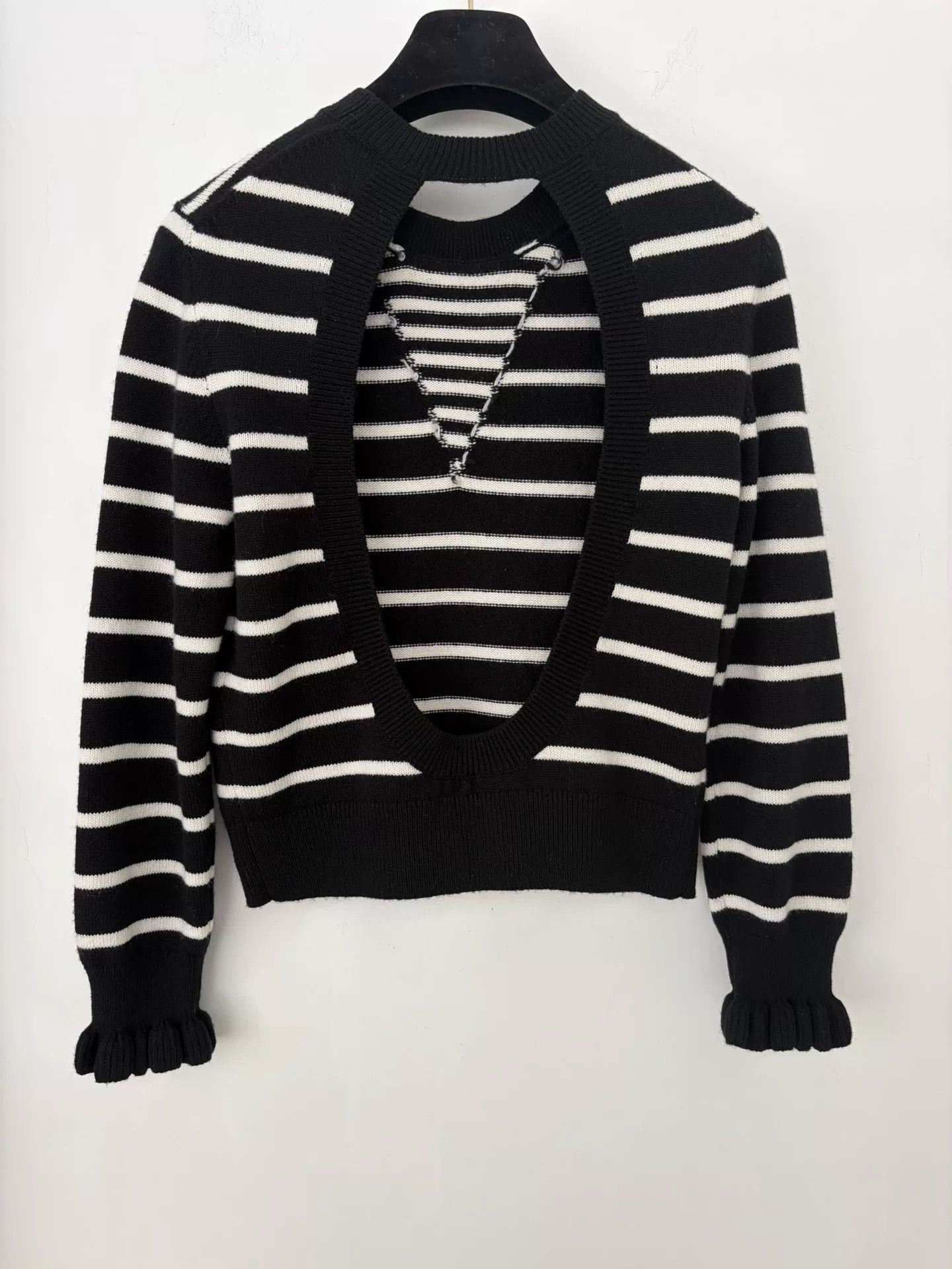 Chanel Chanel 23C Striped Backless Knit Top Size US XS / EU 42 / 0 - 2 Thumbnail