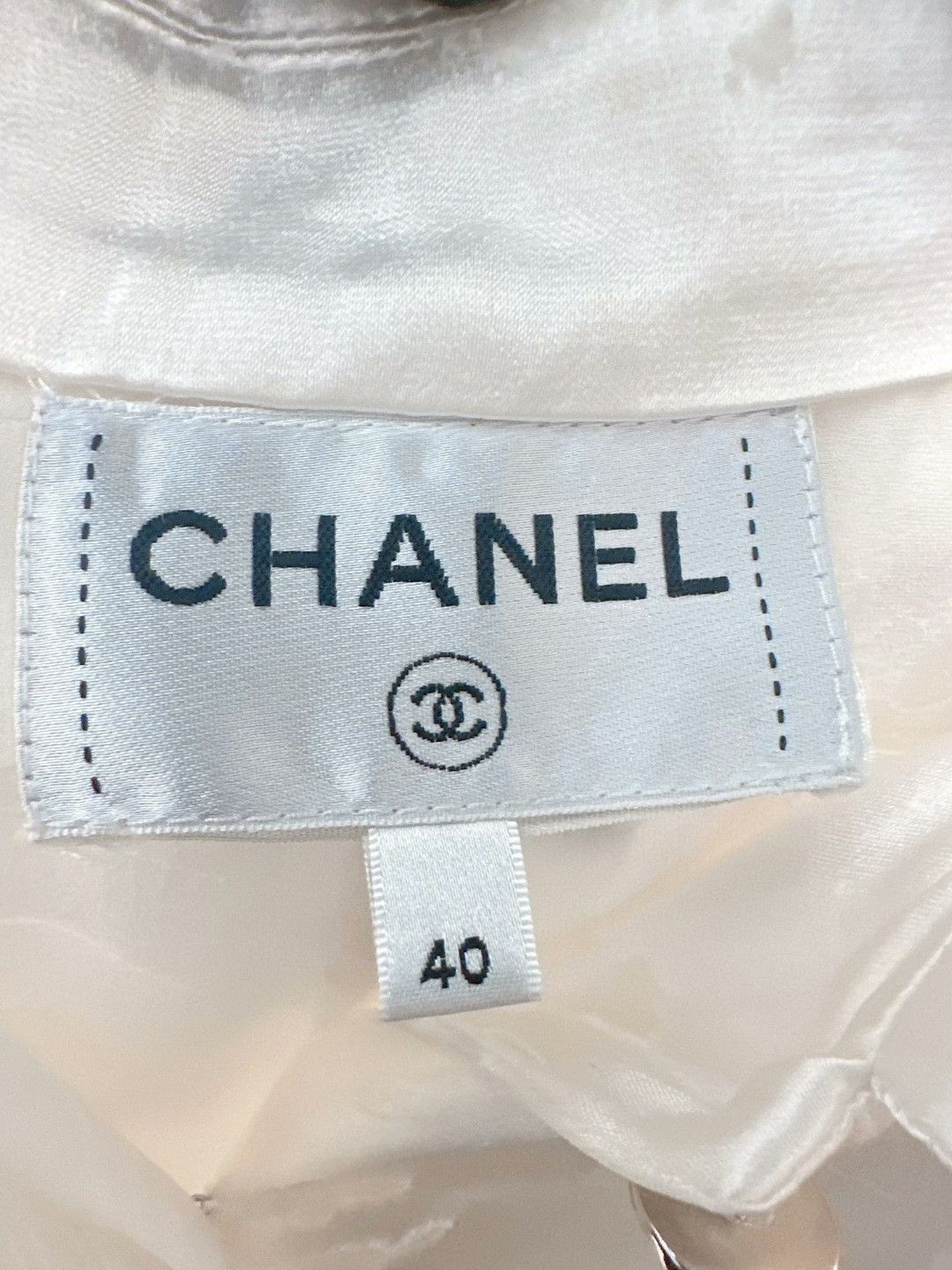 Chanel Chanel White Silk Jacket Size 40 Size US M / EU 48-50 / 2 - 3 Thumbnail