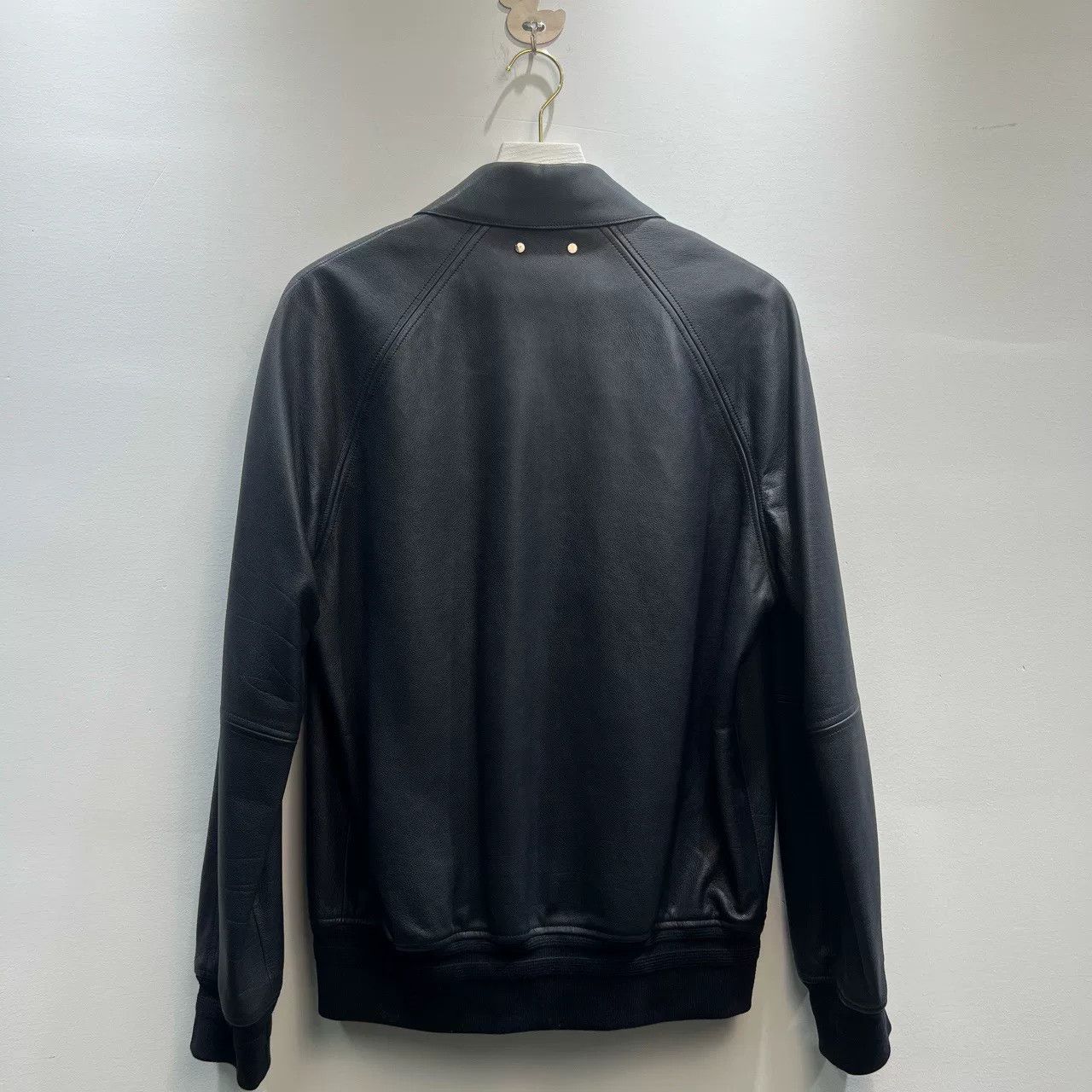 Louis Vuitton Louis Vuitton Logo Leather Jacket Size US L / EU 52-54 / 3 - 4 Thumbnail