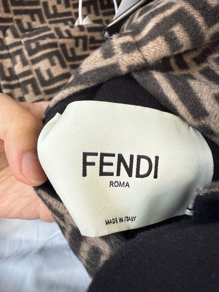 Fendi reversible wool coat by Fendi Size US L / EU 52-54 / 3 - 3 Thumbnail