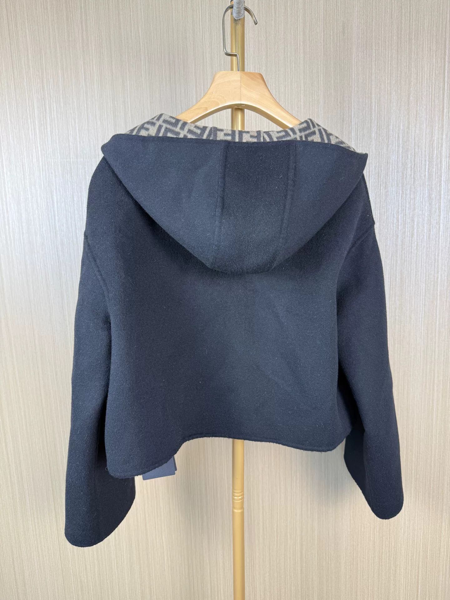 Fendi reversible wool coat by Fendi Size US L / EU 52-54 / 3 - 2 Thumbnail