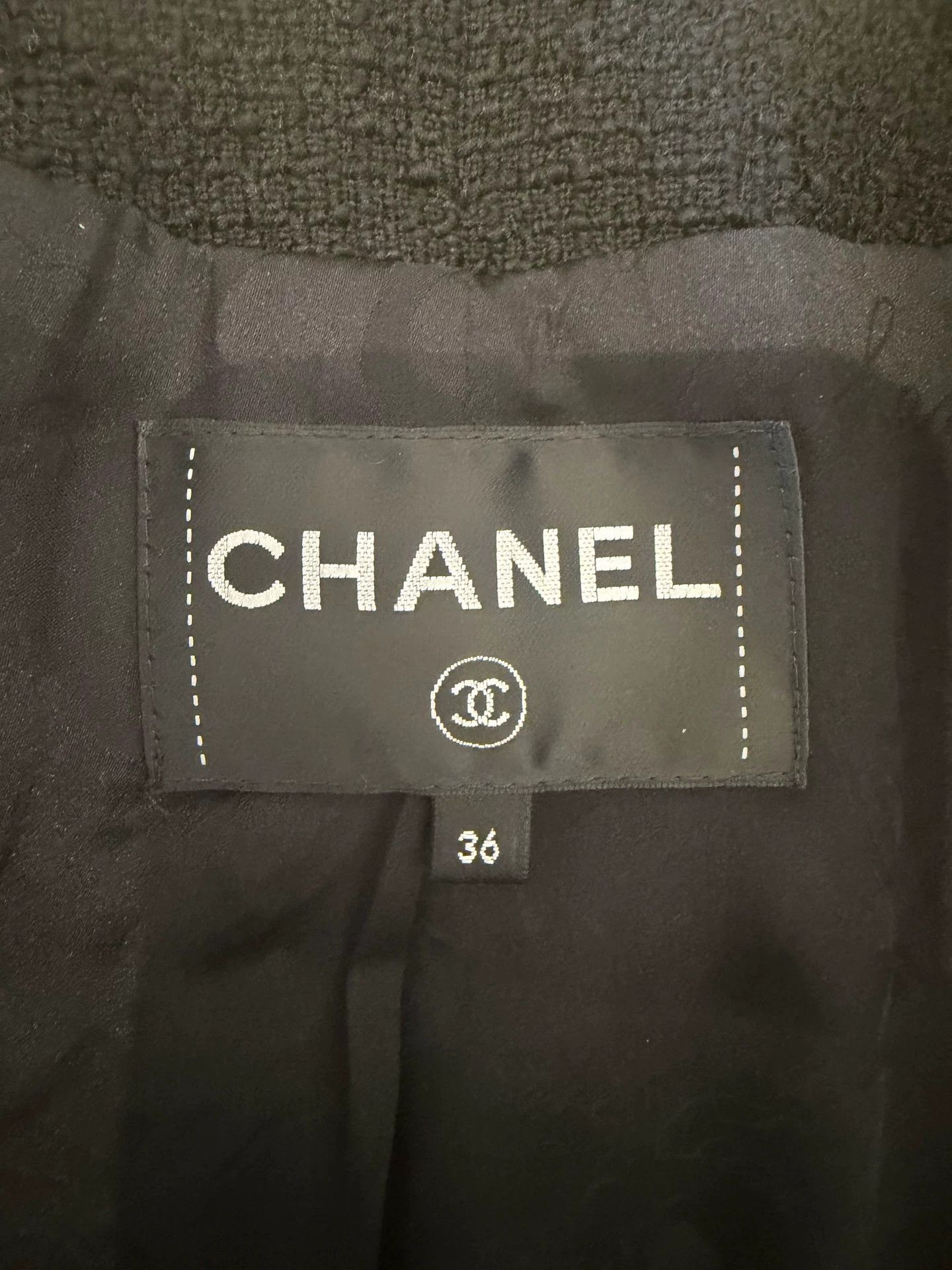 Chanel Chanel Metropolis Black Wool Jacket Size US S / EU 44-46 / 1 - 3 Thumbnail