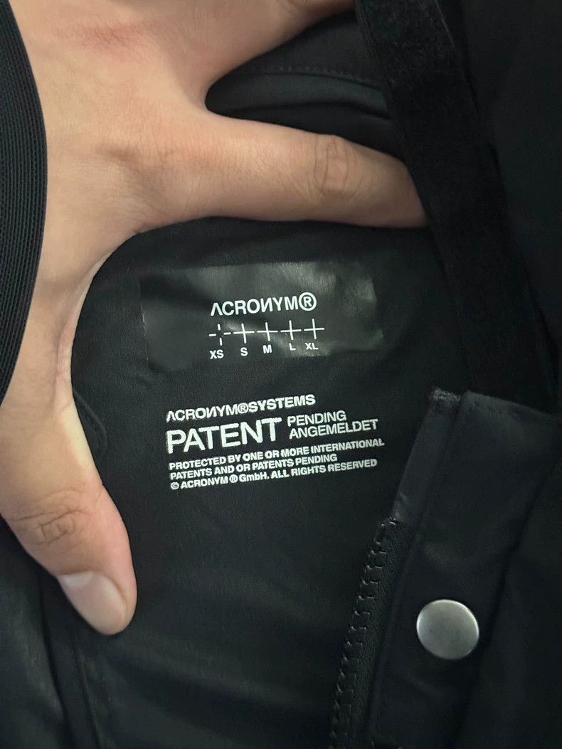 Acronym Acronym J1WB-E Black Jacket XS Size US XS / EU 42 / 0 - 4 Thumbnail
