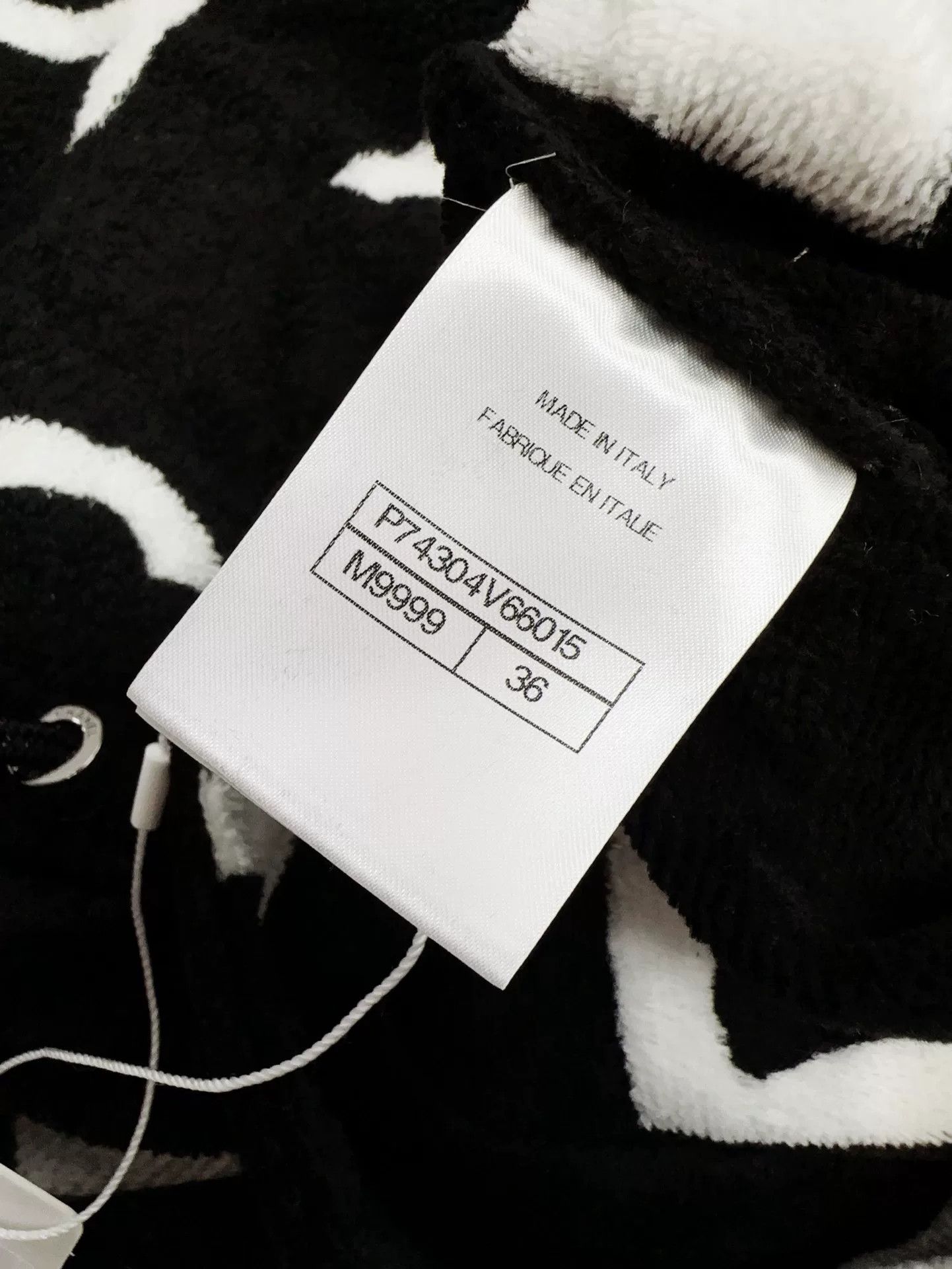 Chanel Chanel Coco Beach Black and White Top Size US S / EU 44-46 / 1 - 5 Thumbnail