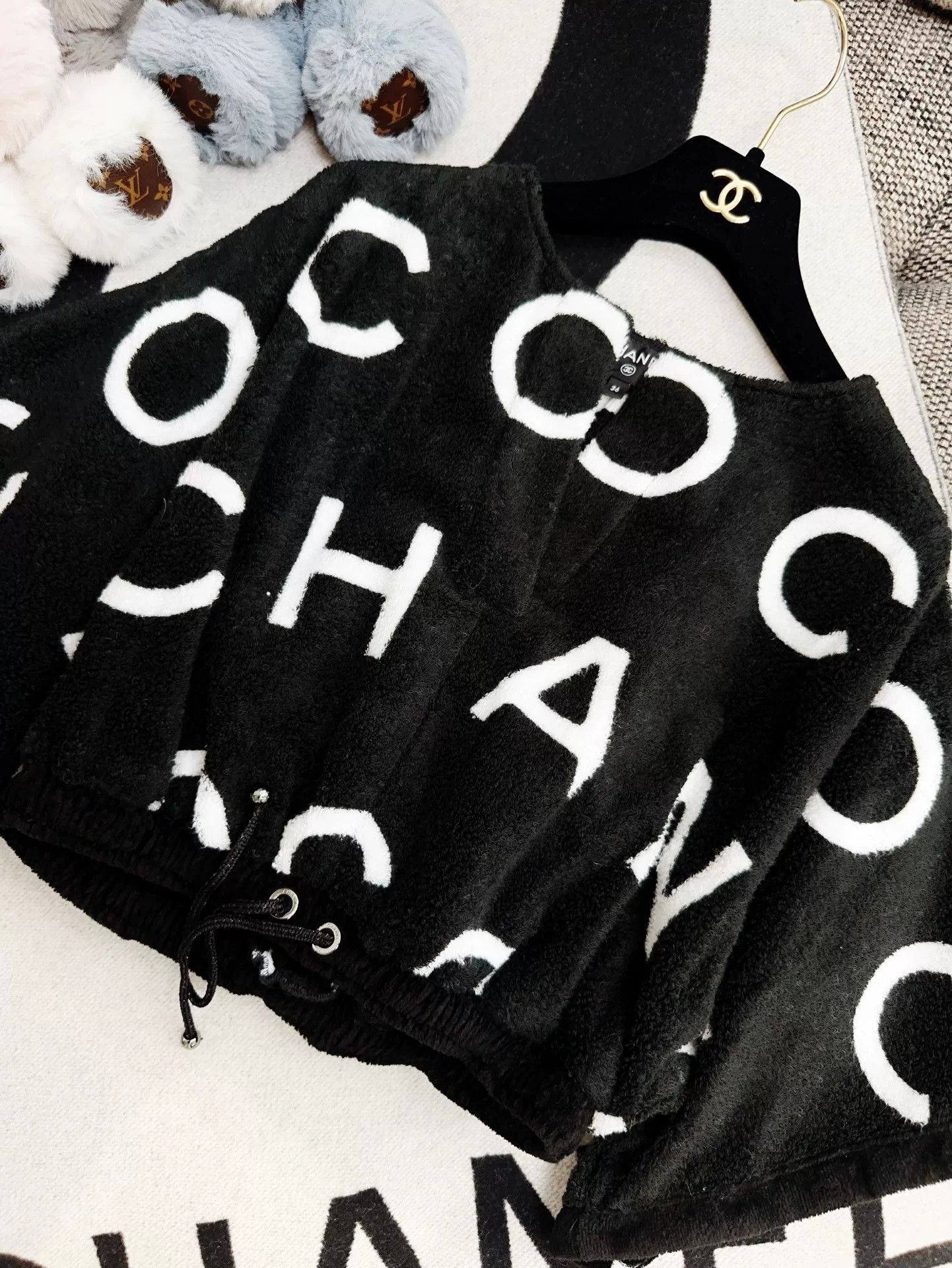 Chanel Chanel Coco Beach Black and White Top Size US S / EU 44-46 / 1 - 2 Thumbnail