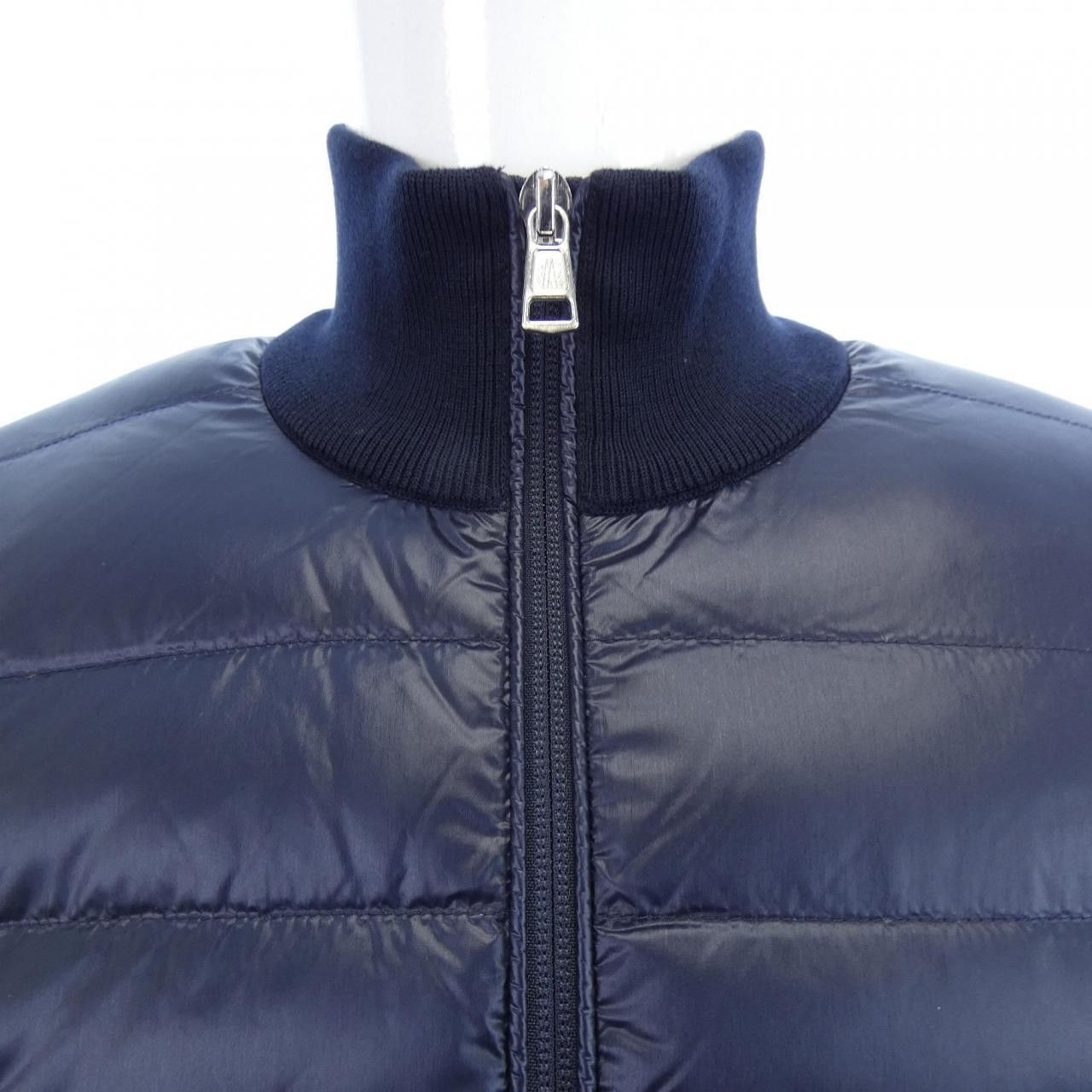 Moncler Moncler Moncler Down Jacket Others Outerwear 10919B50000 DUTY FREE for USA Size ONE SIZE - 5 Thumbnail