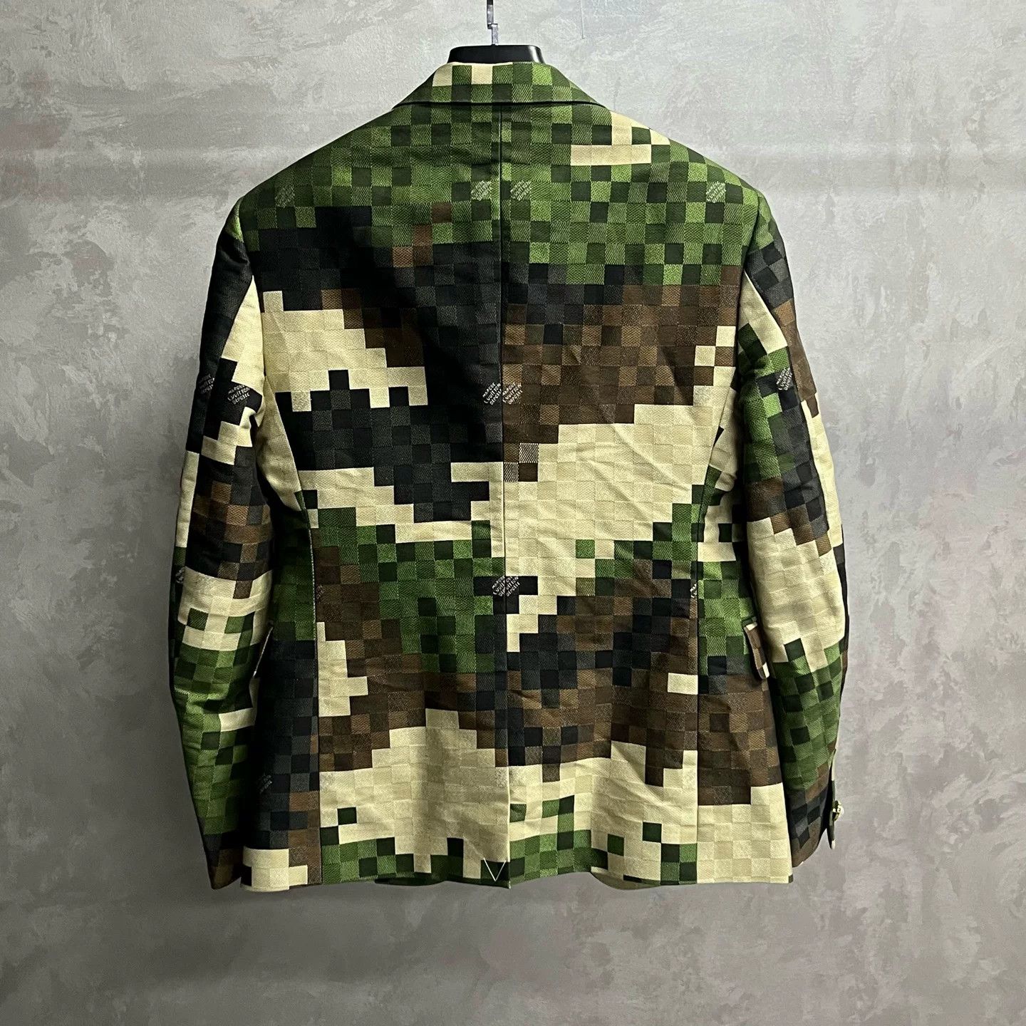 Louis Vuitton Louis Vuitton Camo Plaid Casual Blazer Size US XL / EU 56 / 4 - 2 Thumbnail